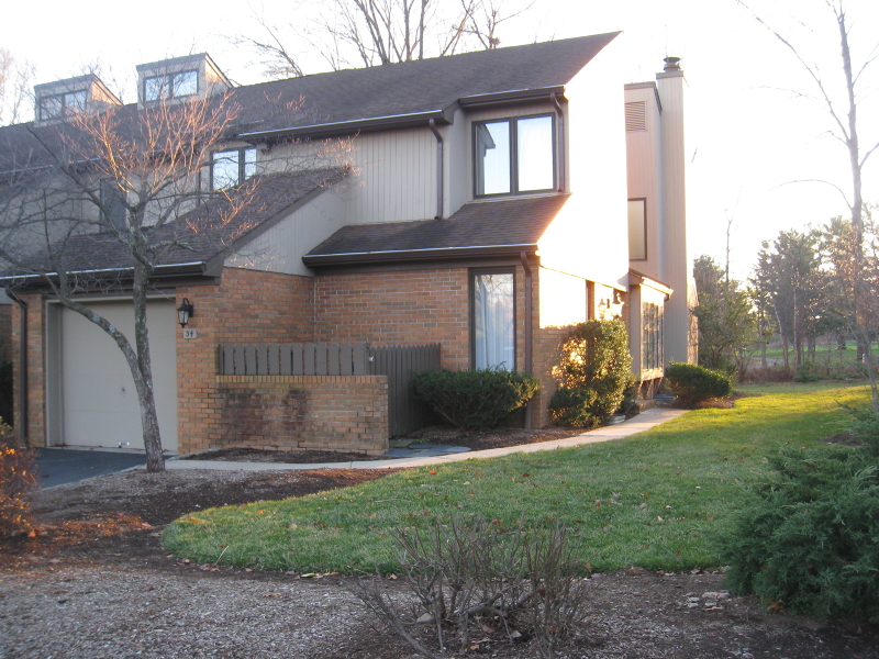 34 Byron Ave