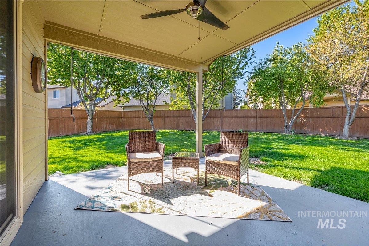 225 E Indian Rocks Ct