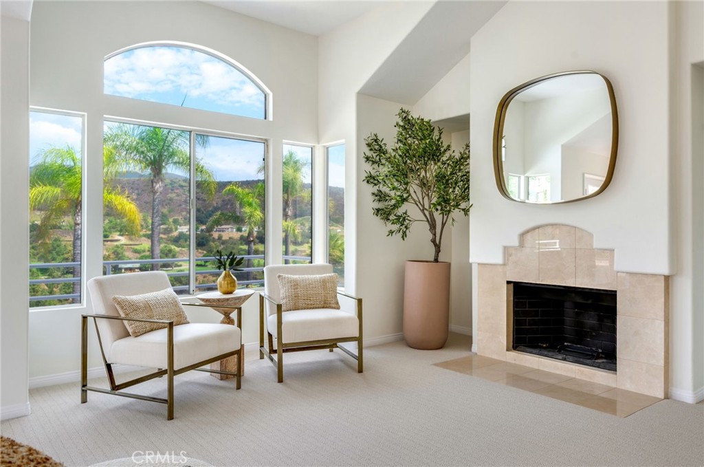 8 Beaconsfield