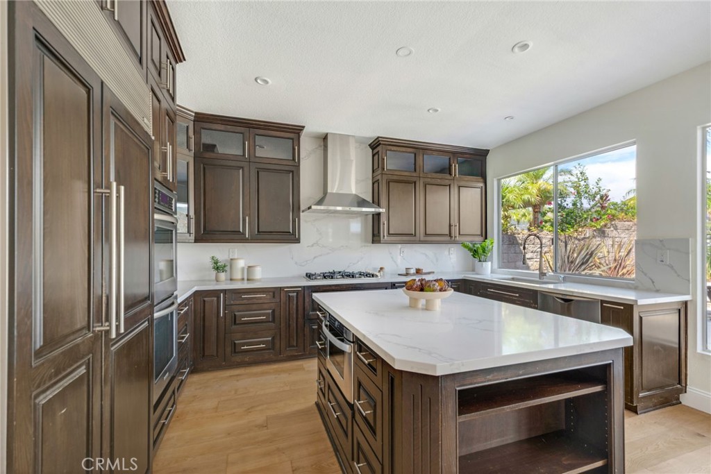8 Beaconsfield
