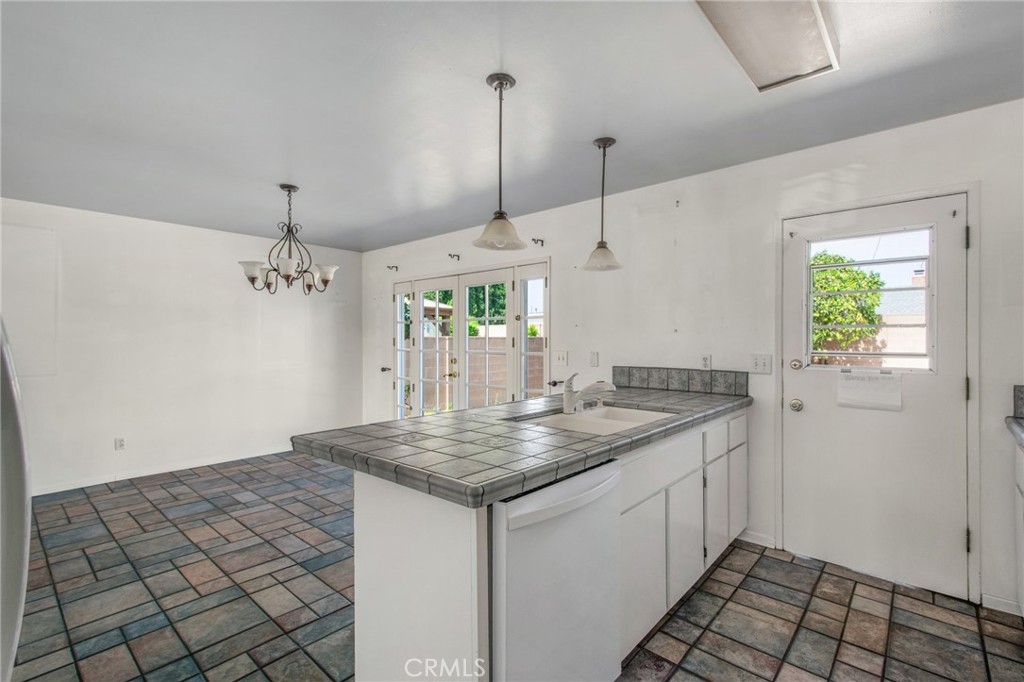 7781 Devonwood Avenue