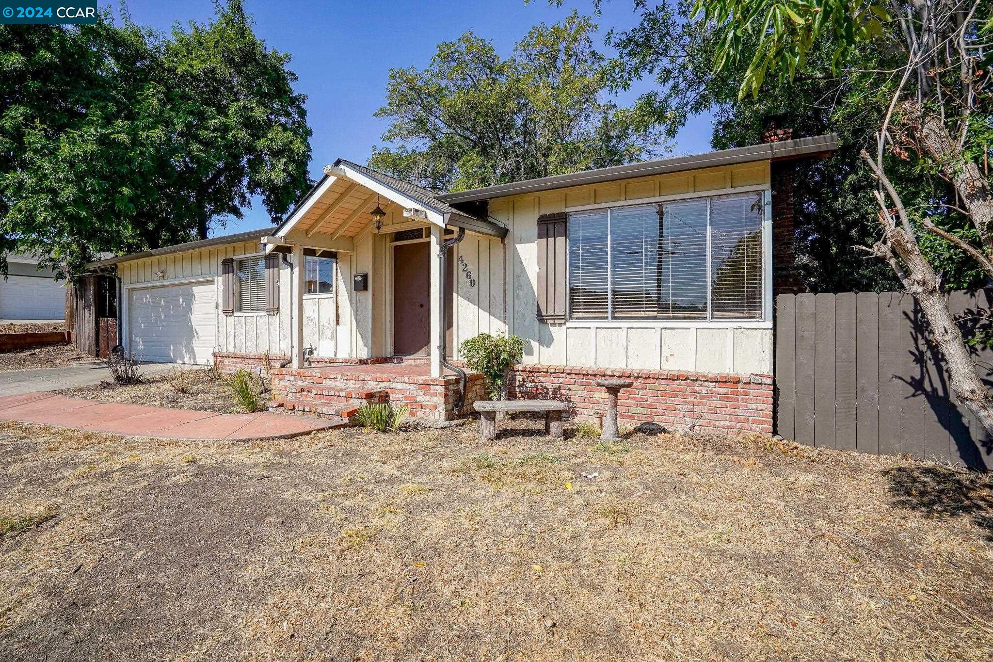 4260 Ridge Drive