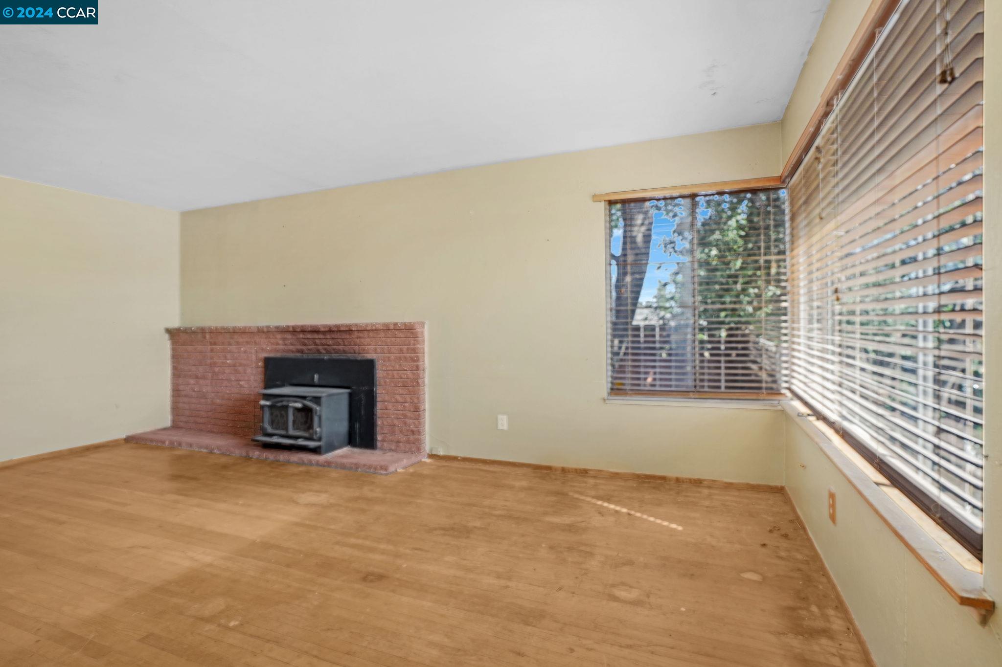 4260 Ridge Drive