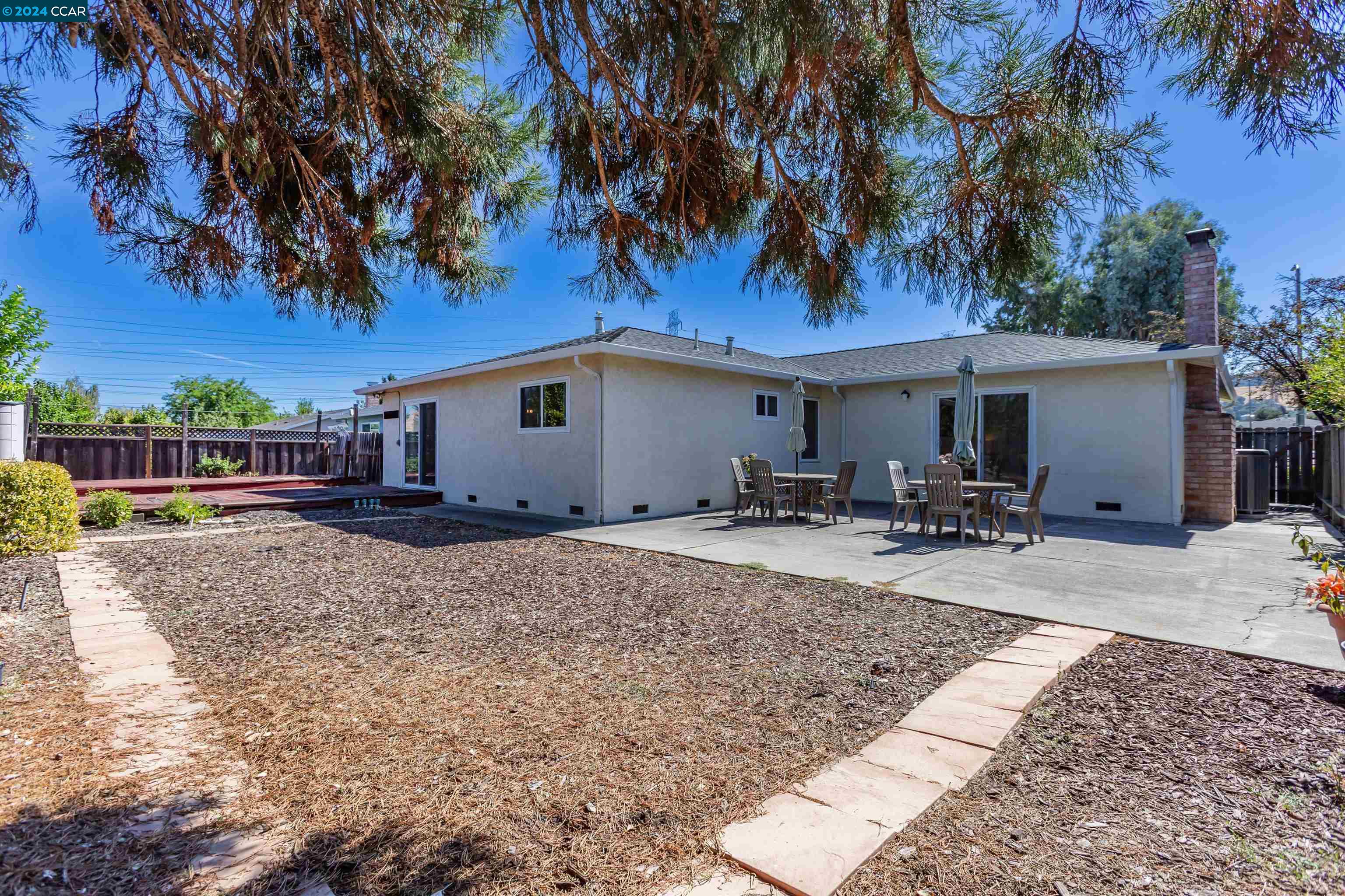 9792 Broadmoor Dr