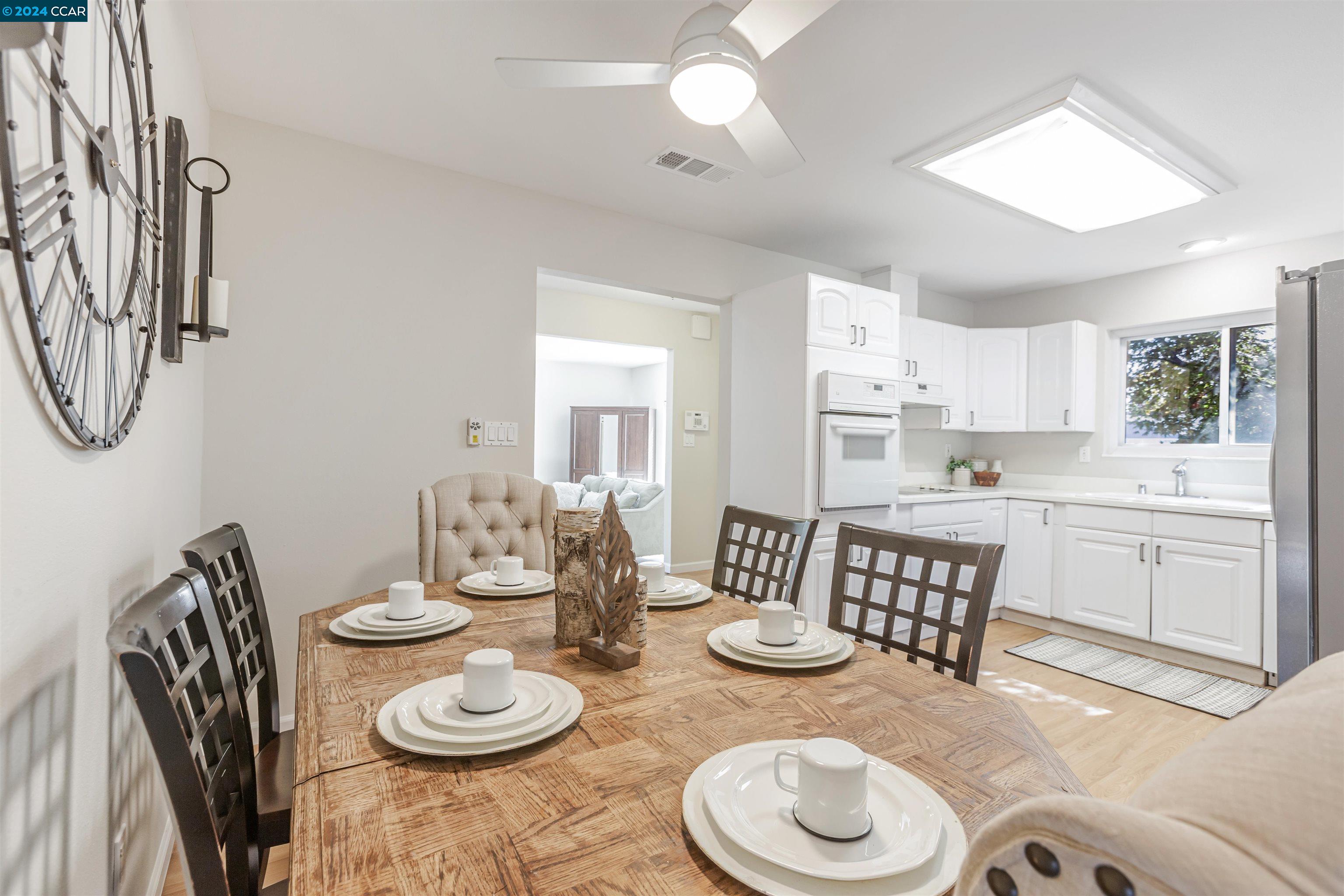 9792 Broadmoor Dr