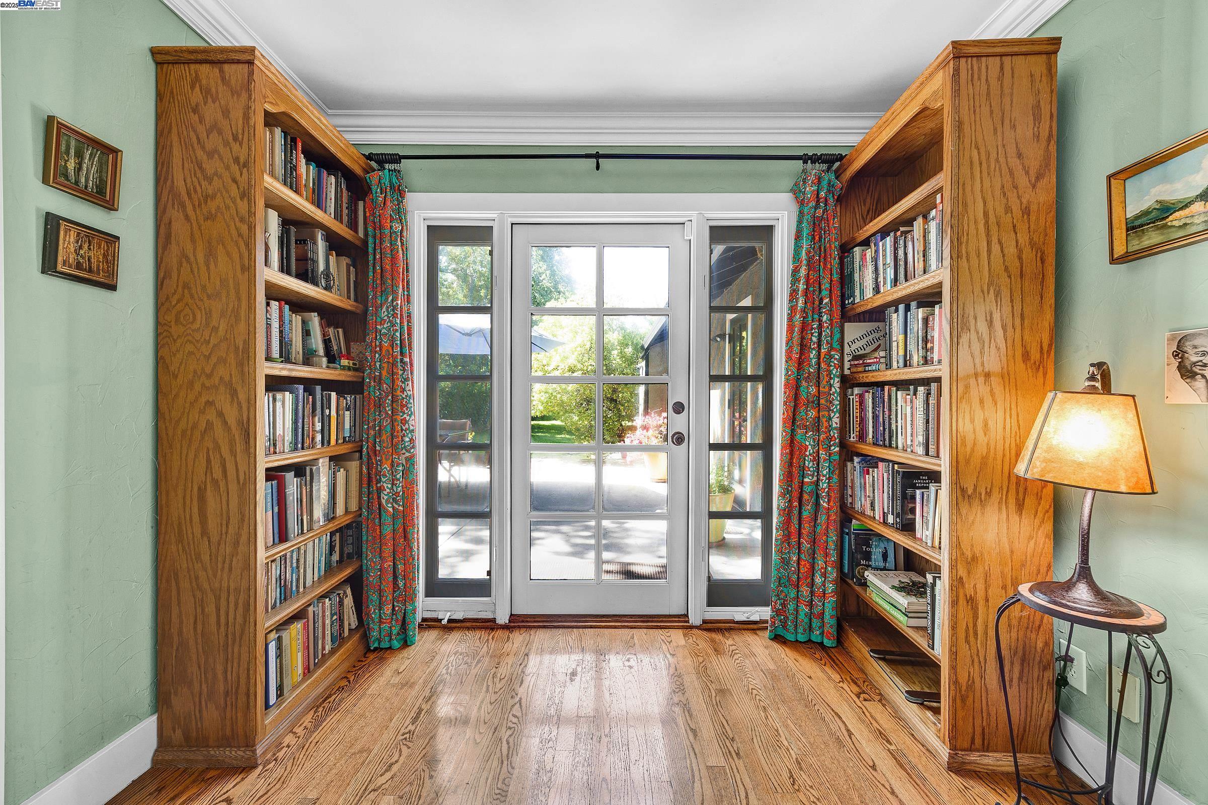203 Roberta Ave