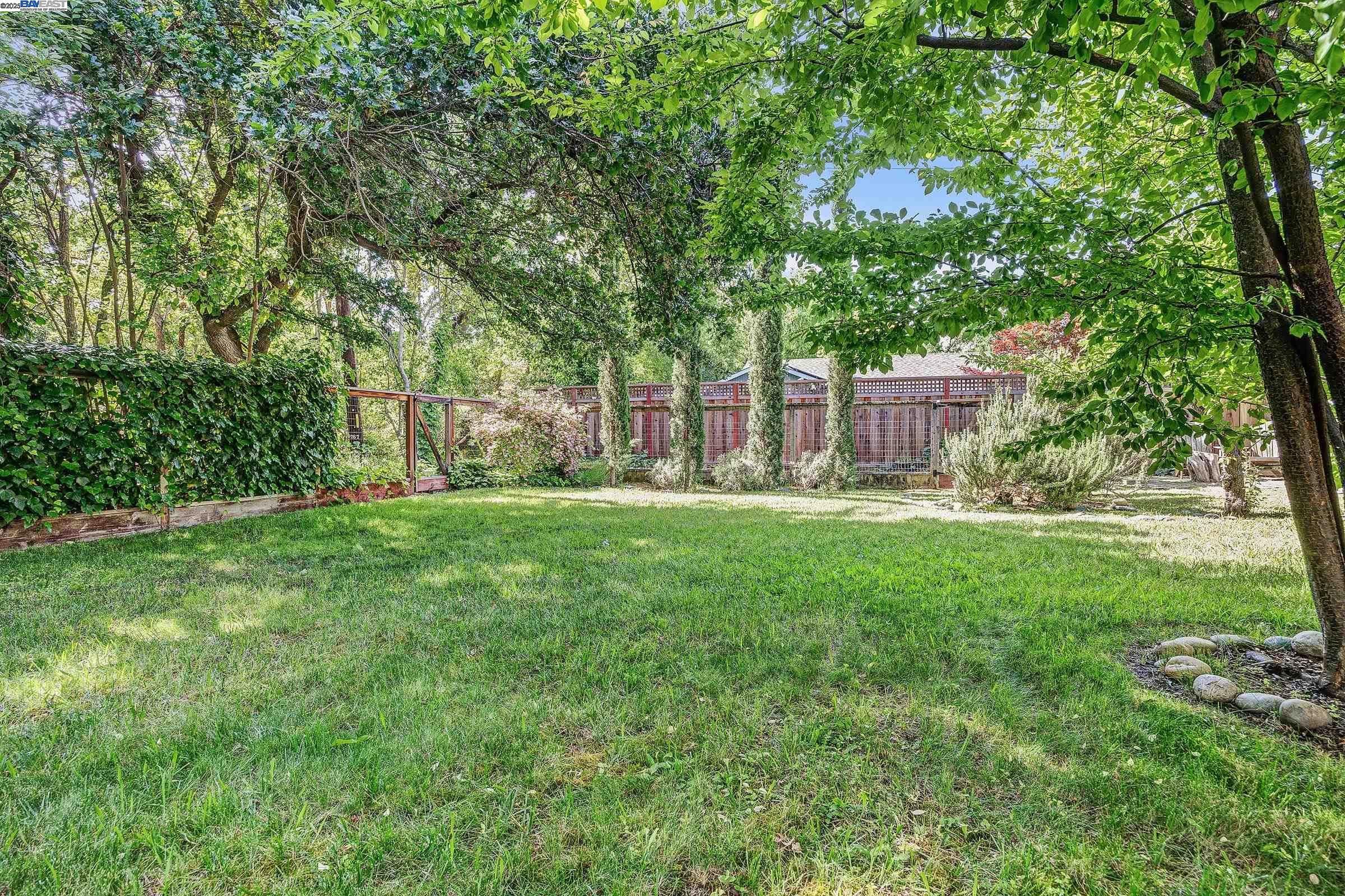 203 Roberta Ave