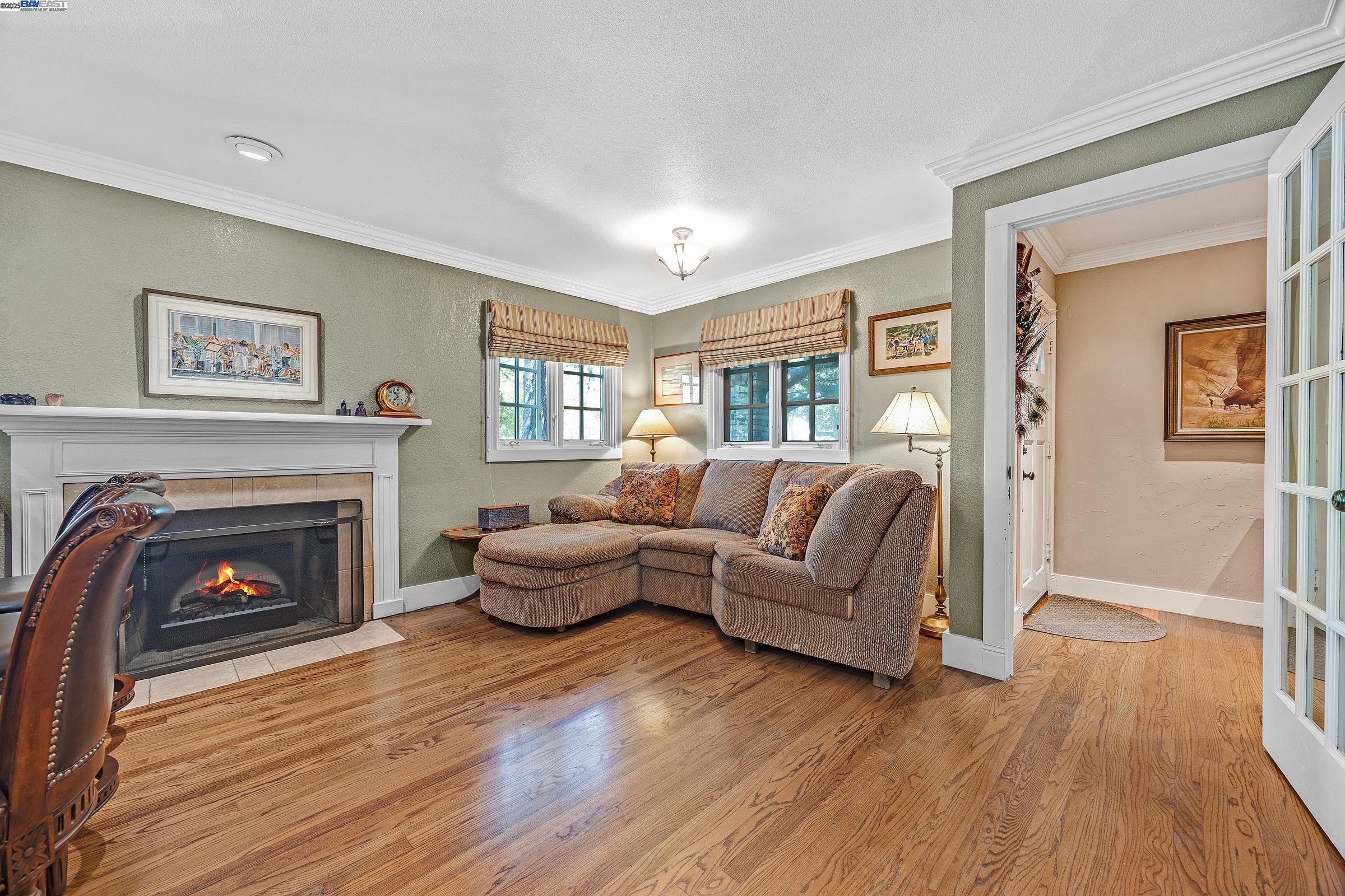 203 Roberta Ave