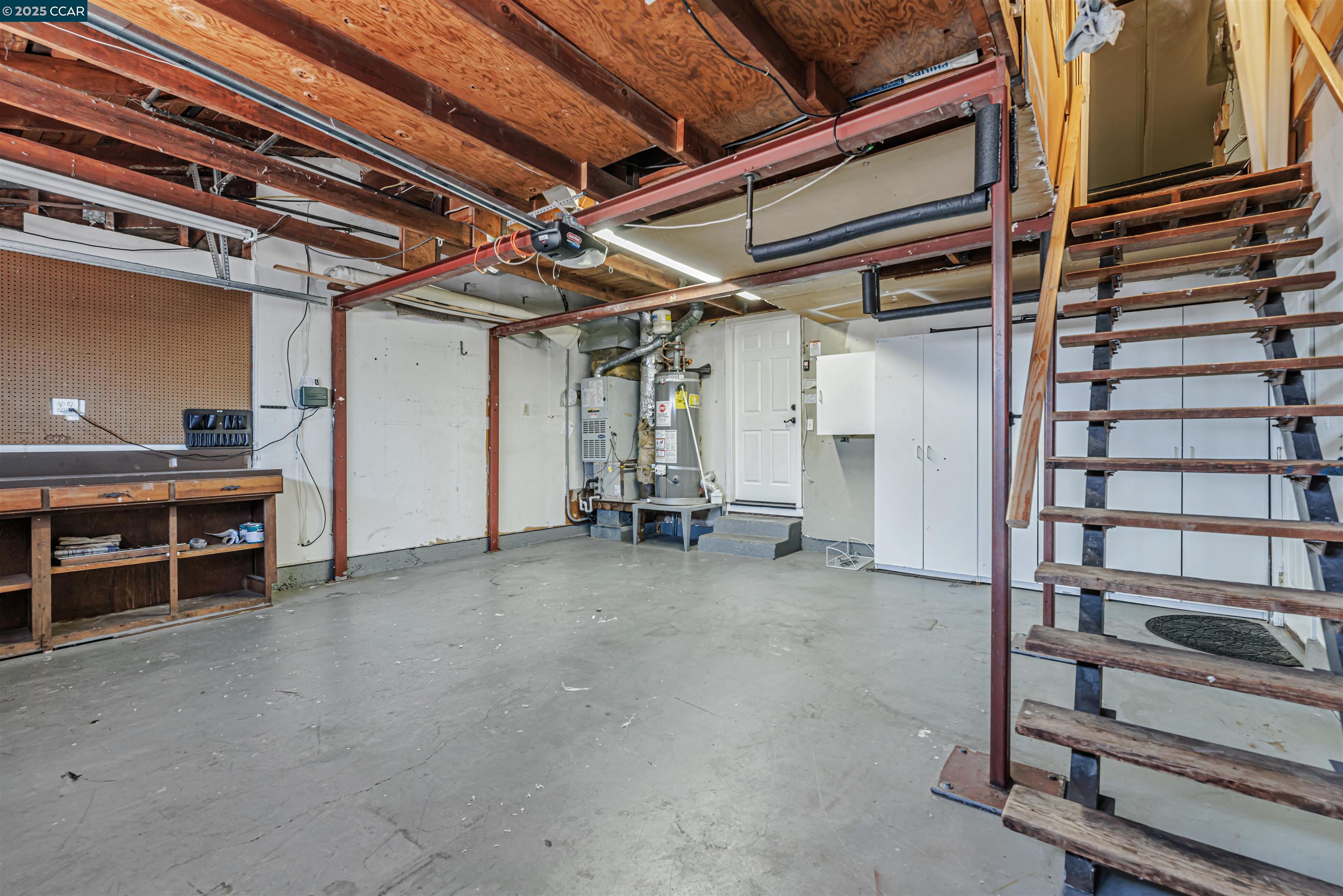 9597 Davona Dr