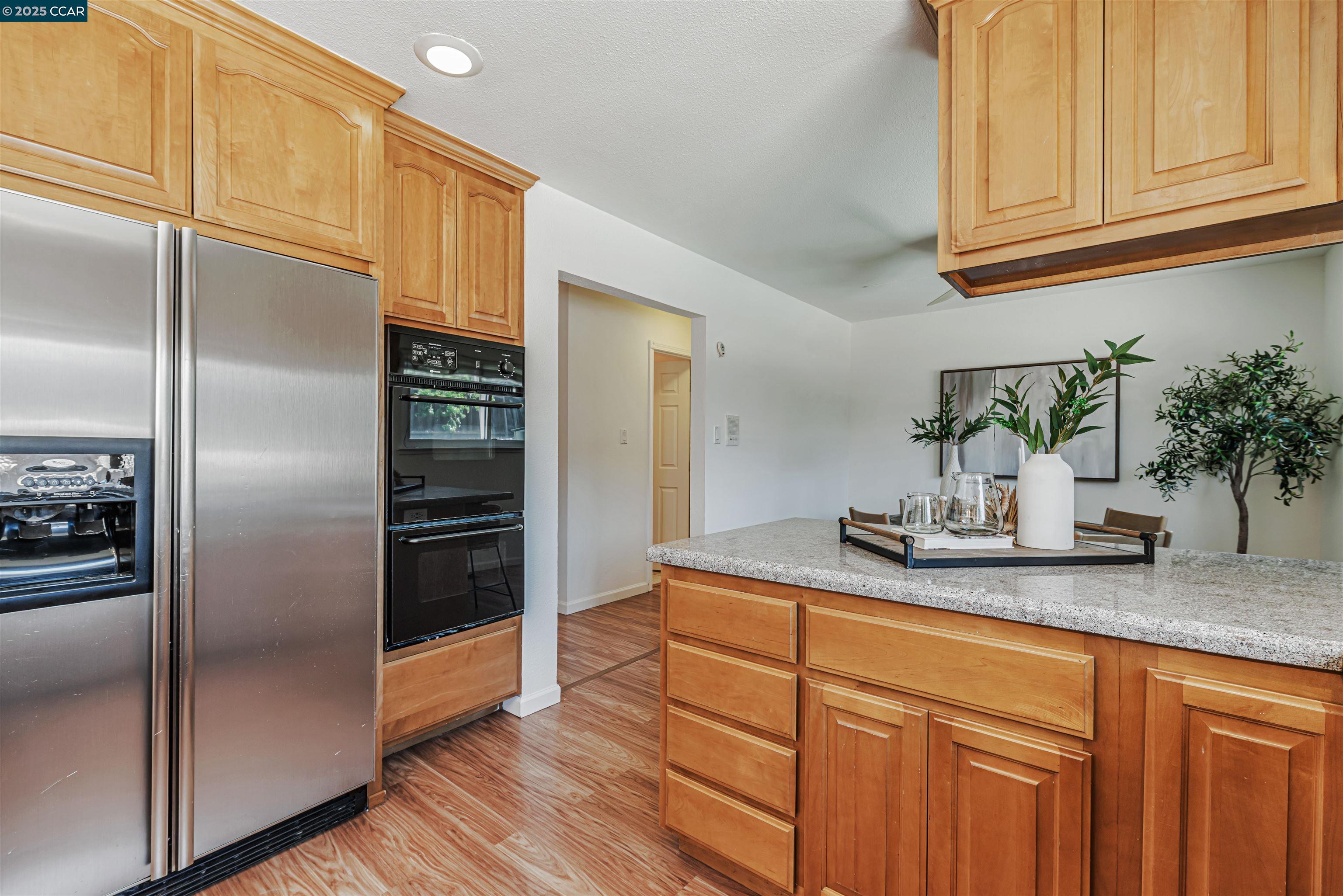 9597 Davona Dr