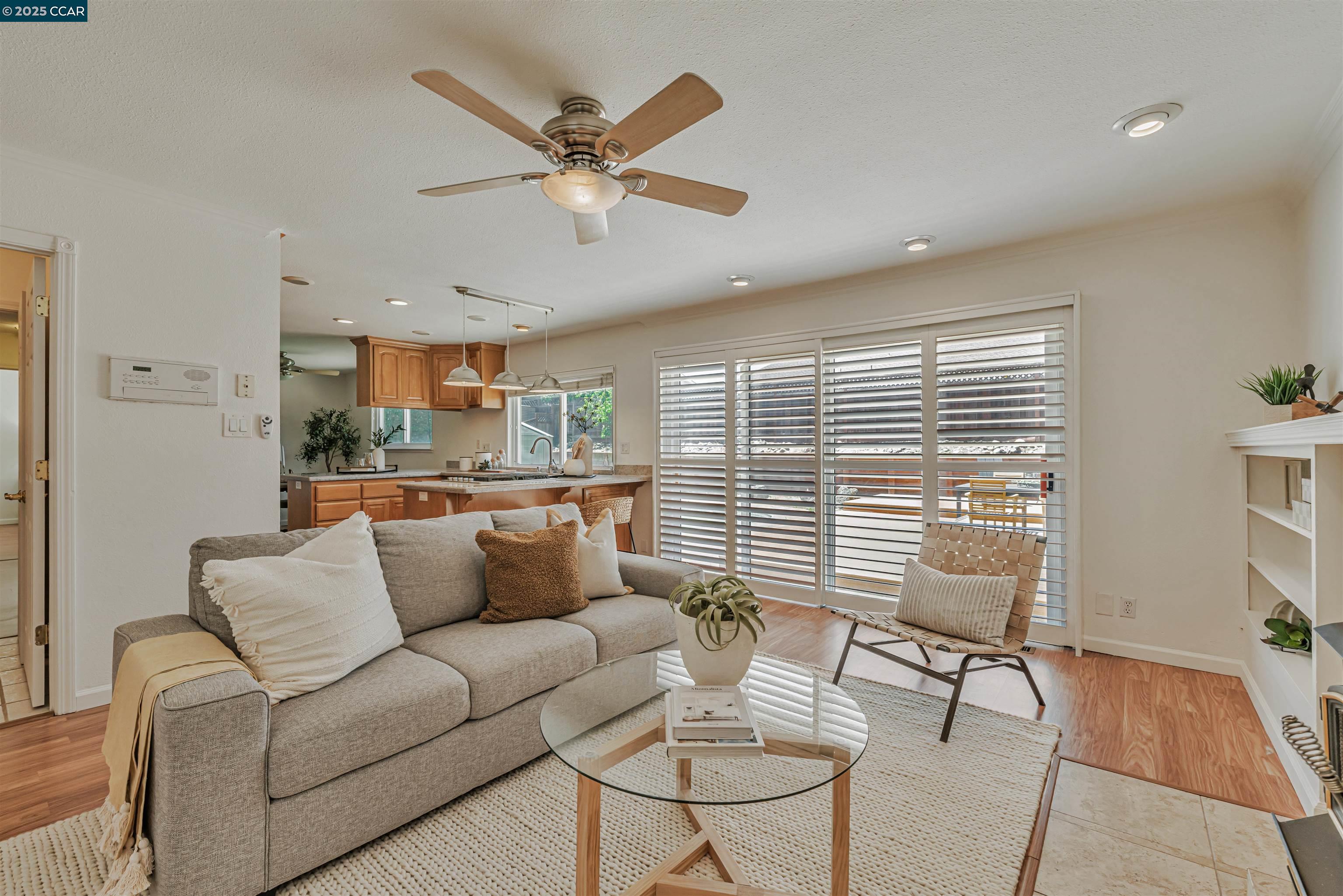 9597 Davona Dr