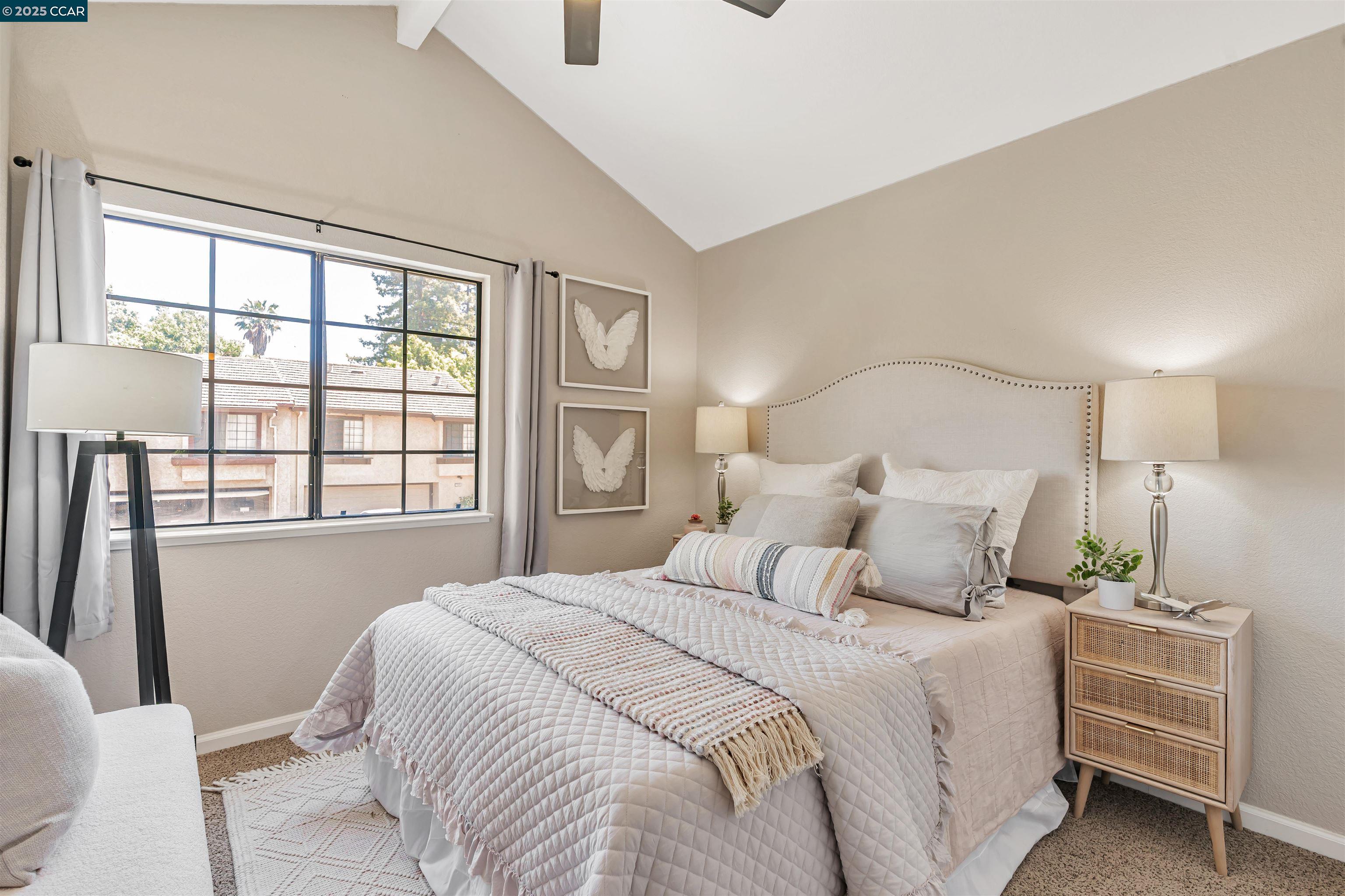2329 Sweetwater Dr