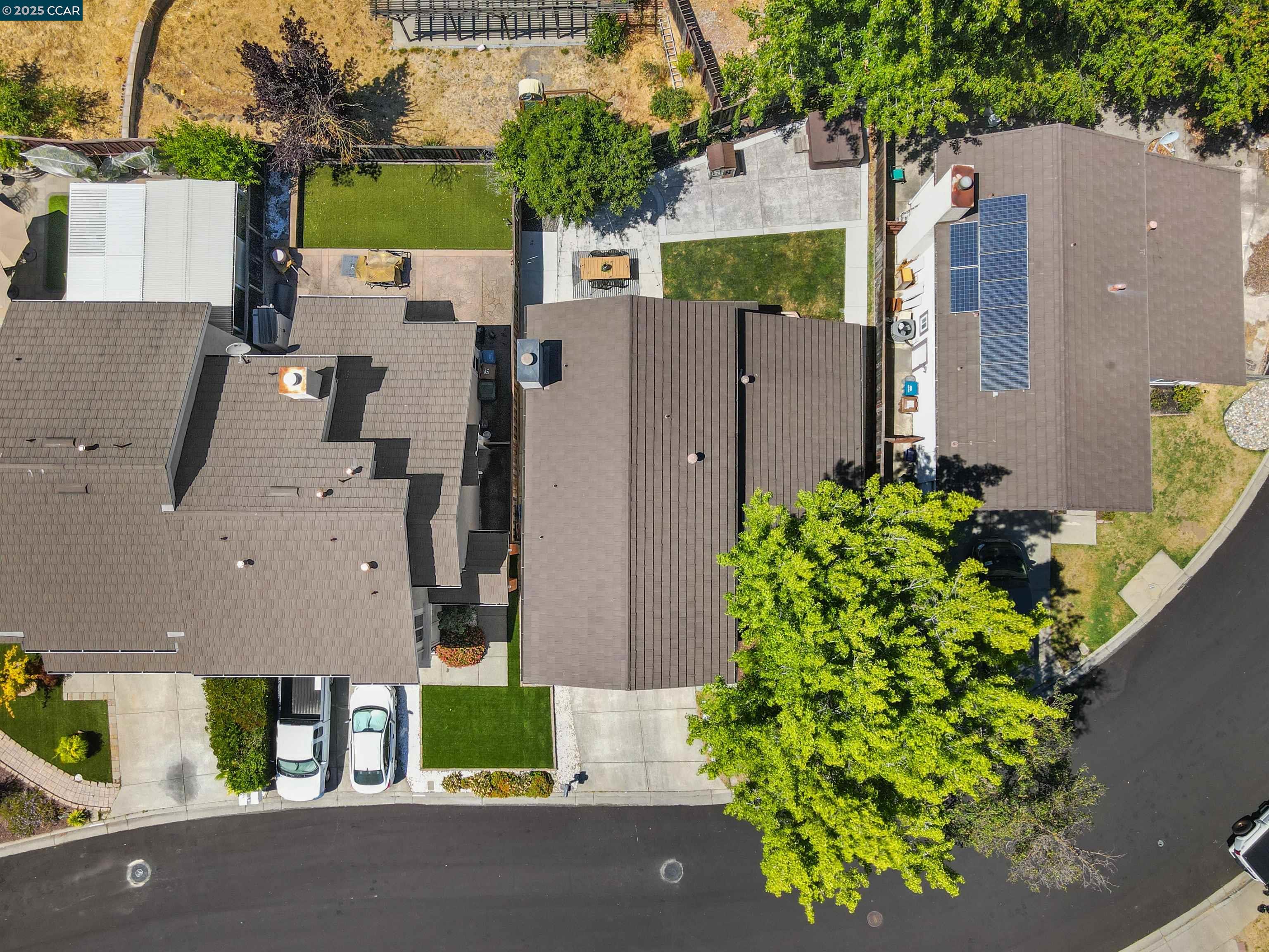 2329 Sweetwater Dr