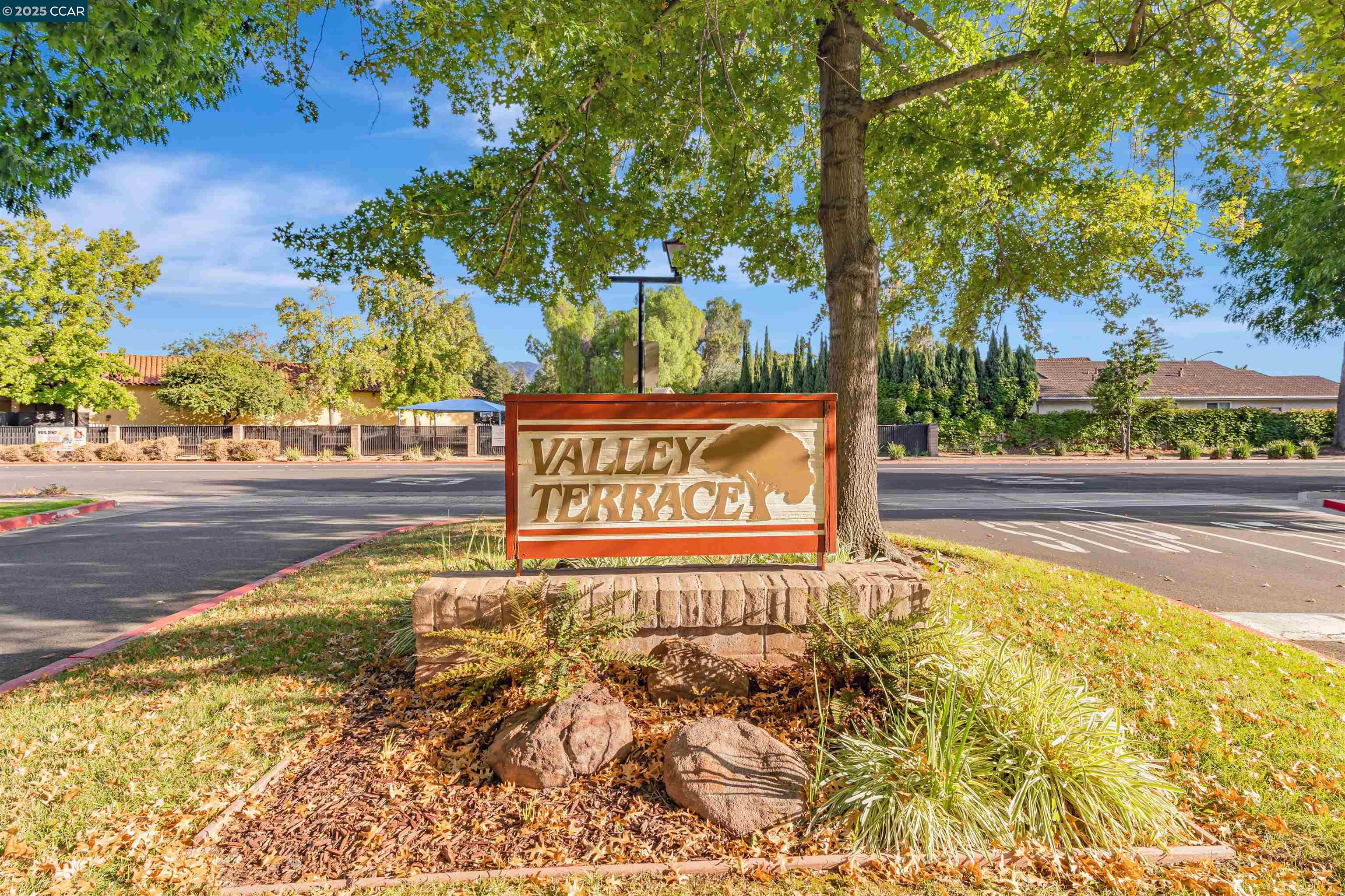 5075 Valley Crest Dr # 243