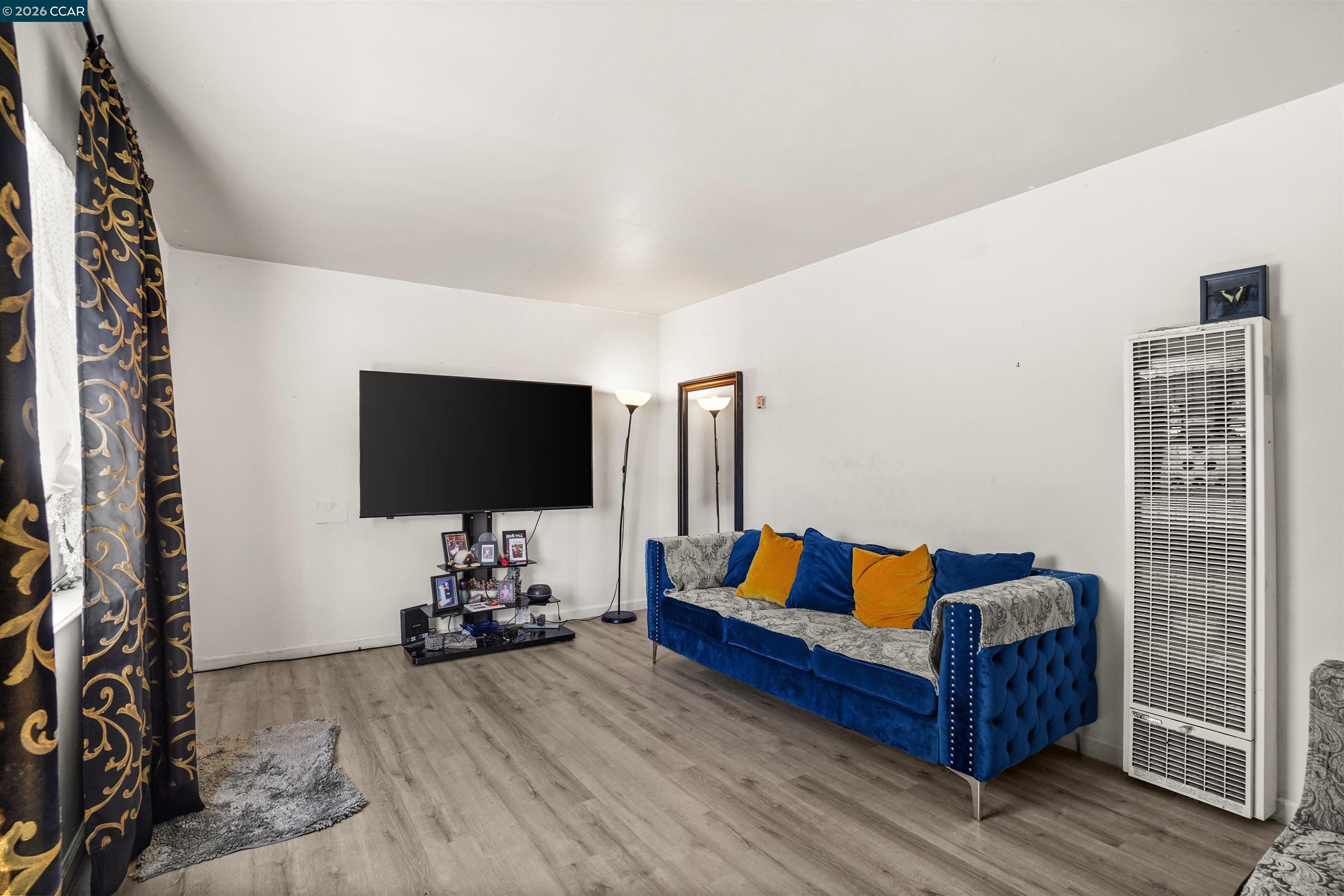 1018-1020 Stanton Ave