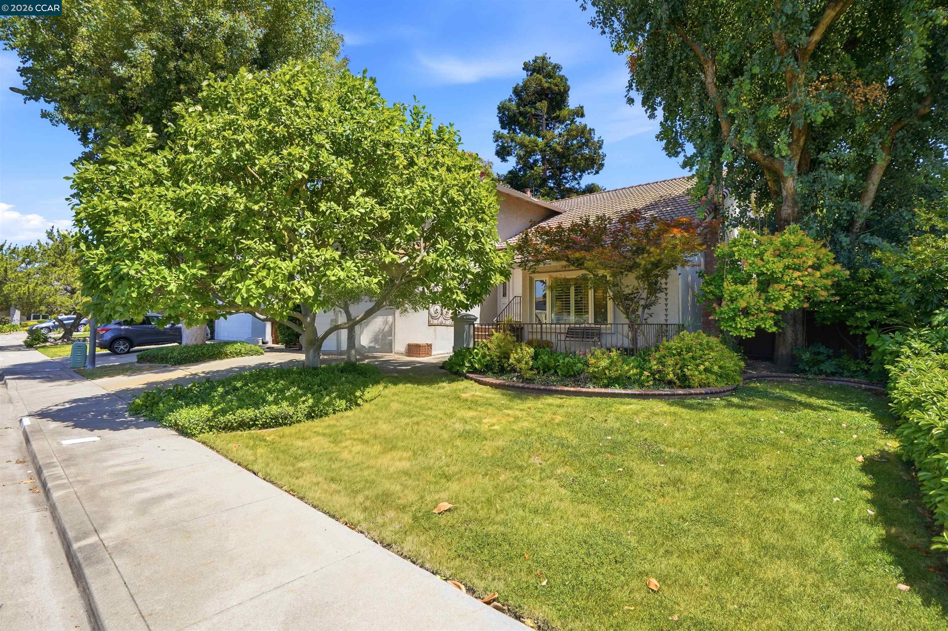 3140 Thistledown Ct