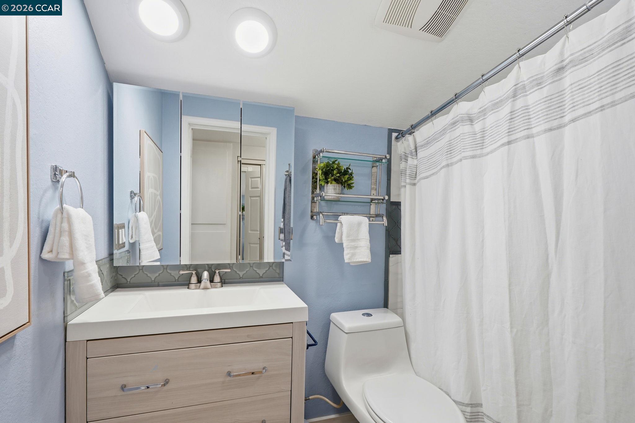 3109 Brook Ct