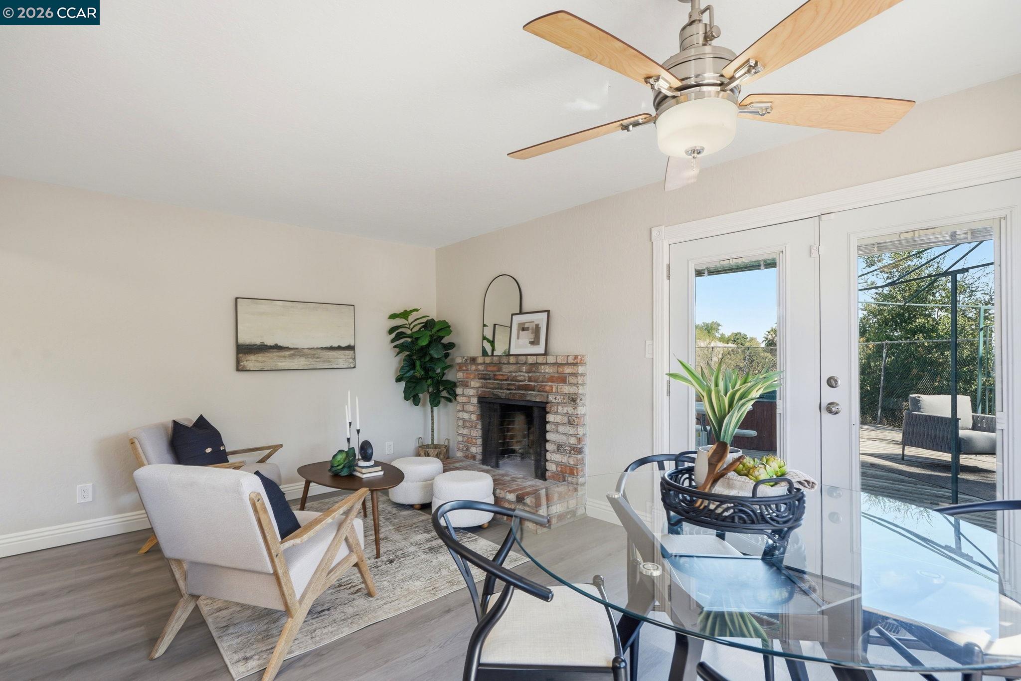 3109 Brook Ct
