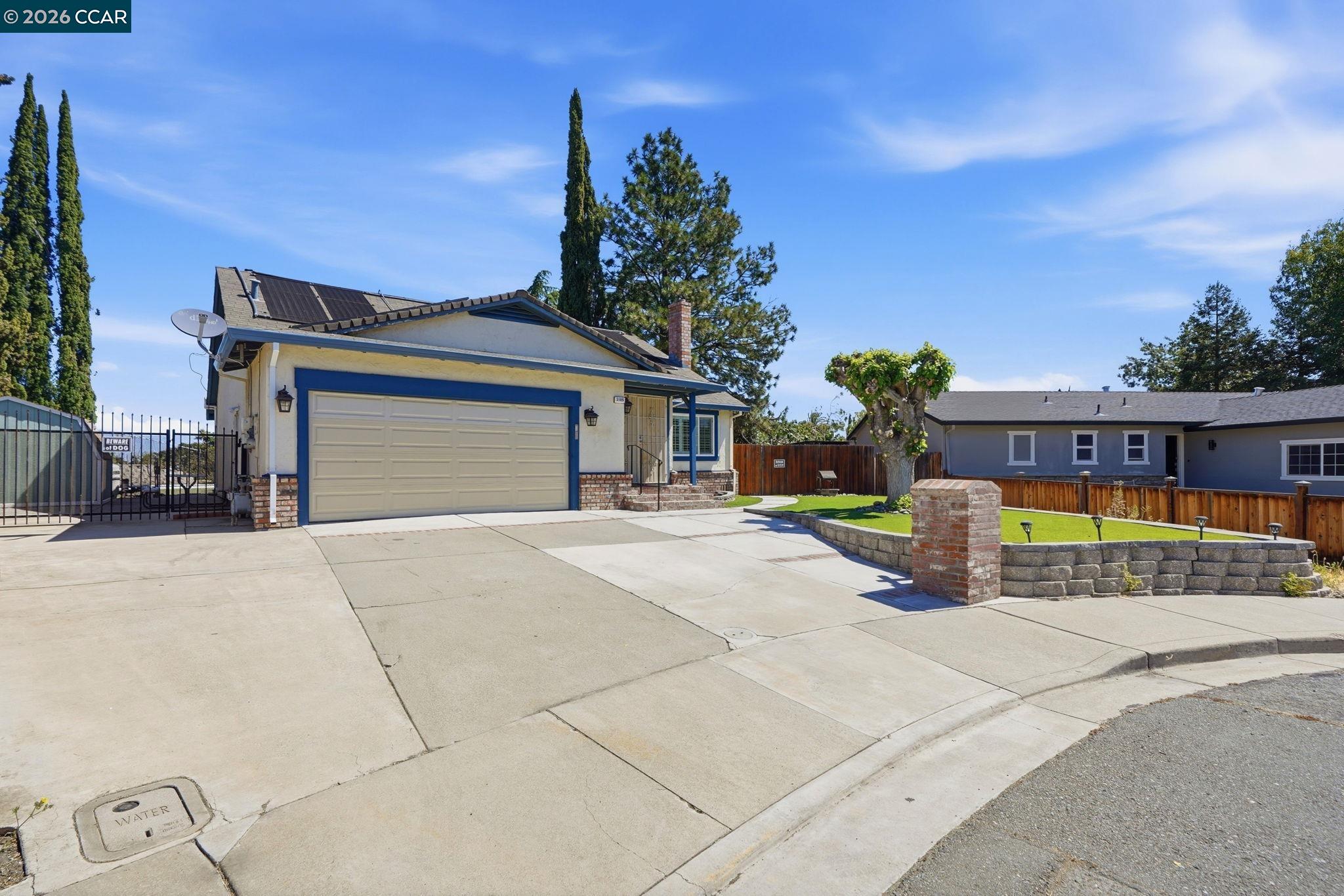 3109 Brook Ct