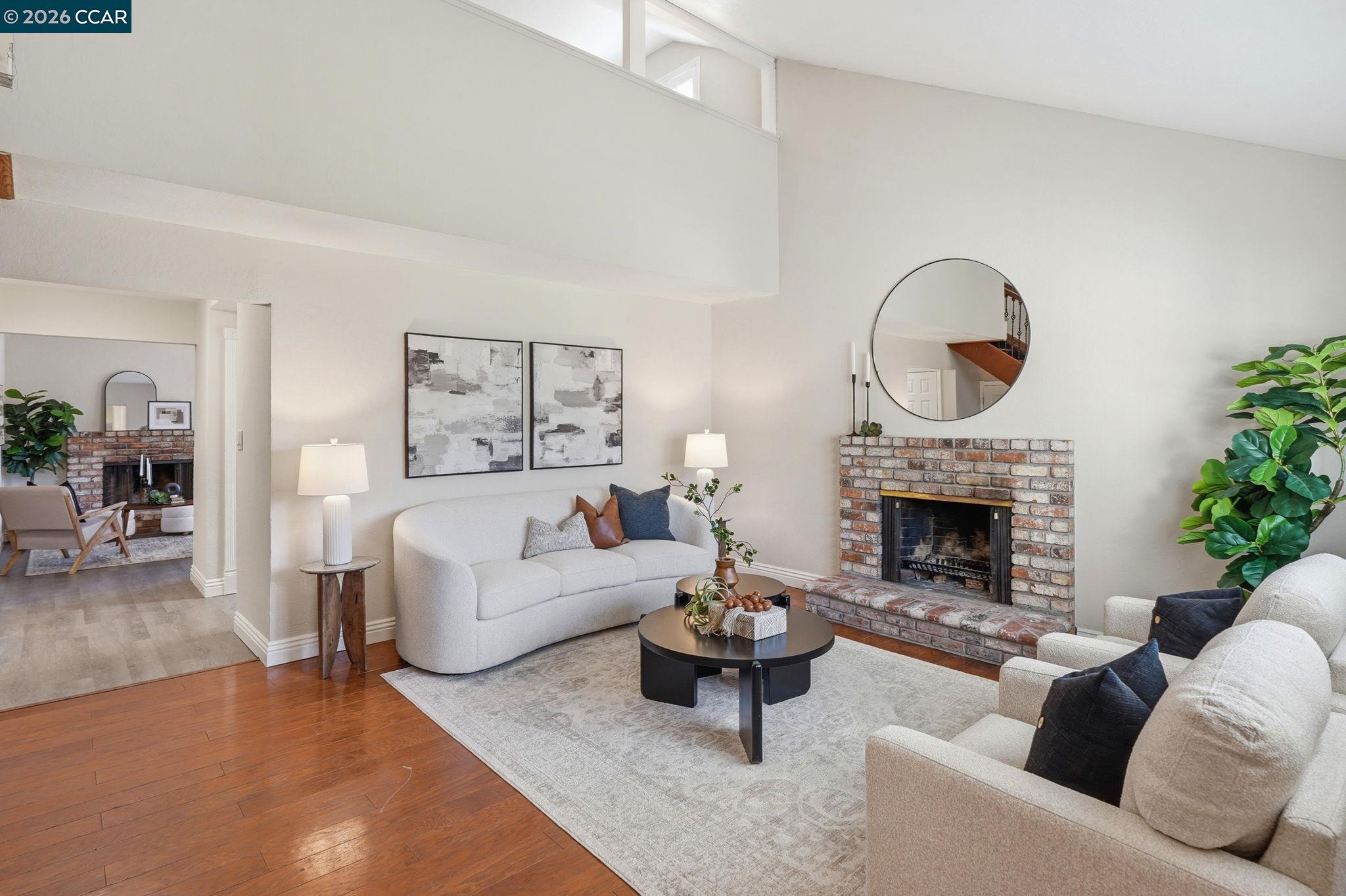 3109 Brook Ct