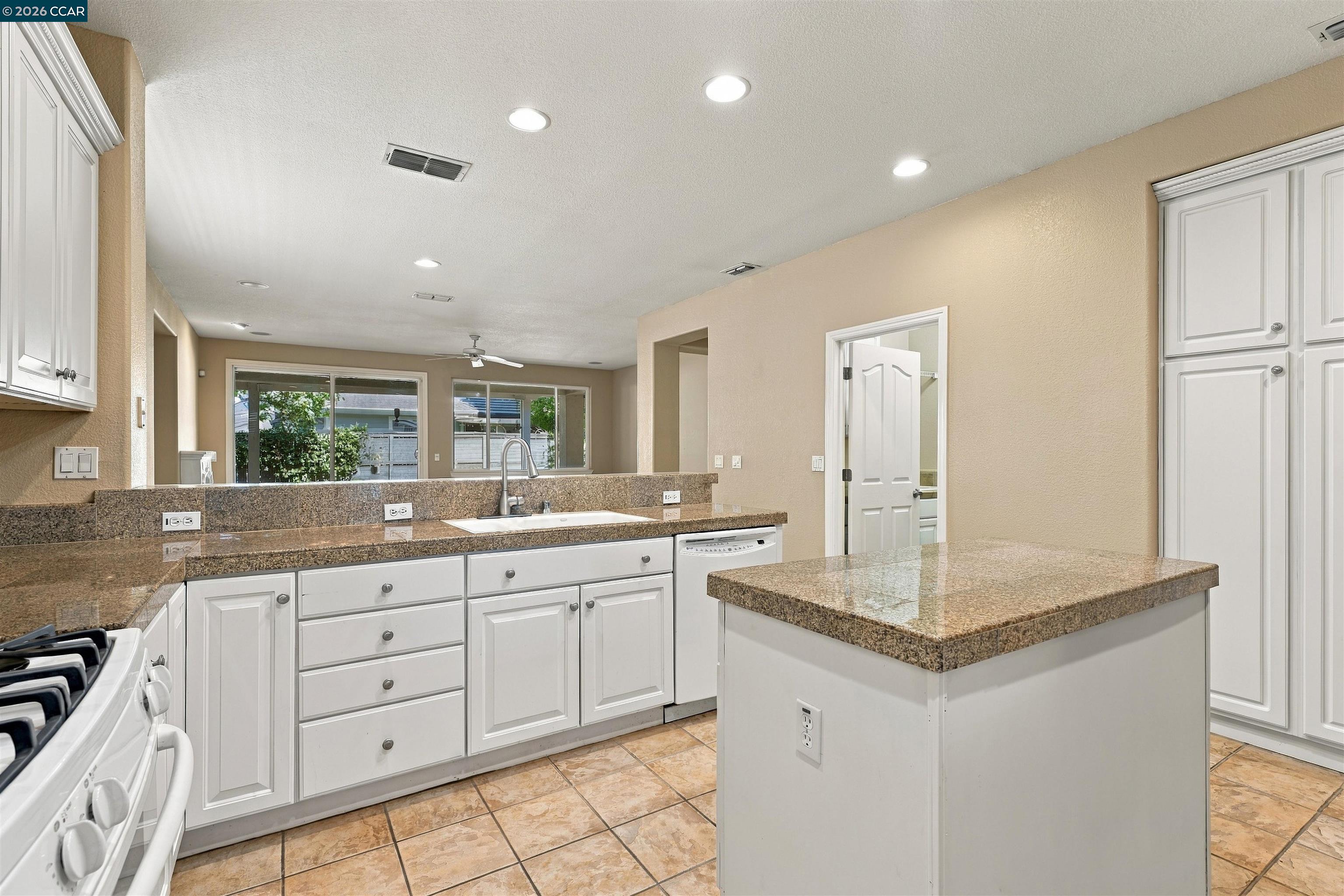 371 Perazul Cir