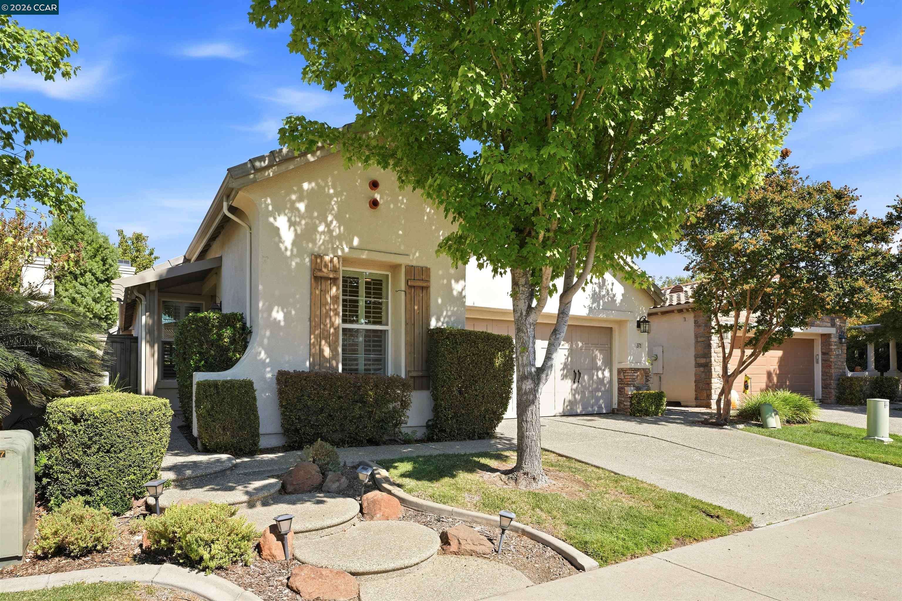 371 Perazul Cir