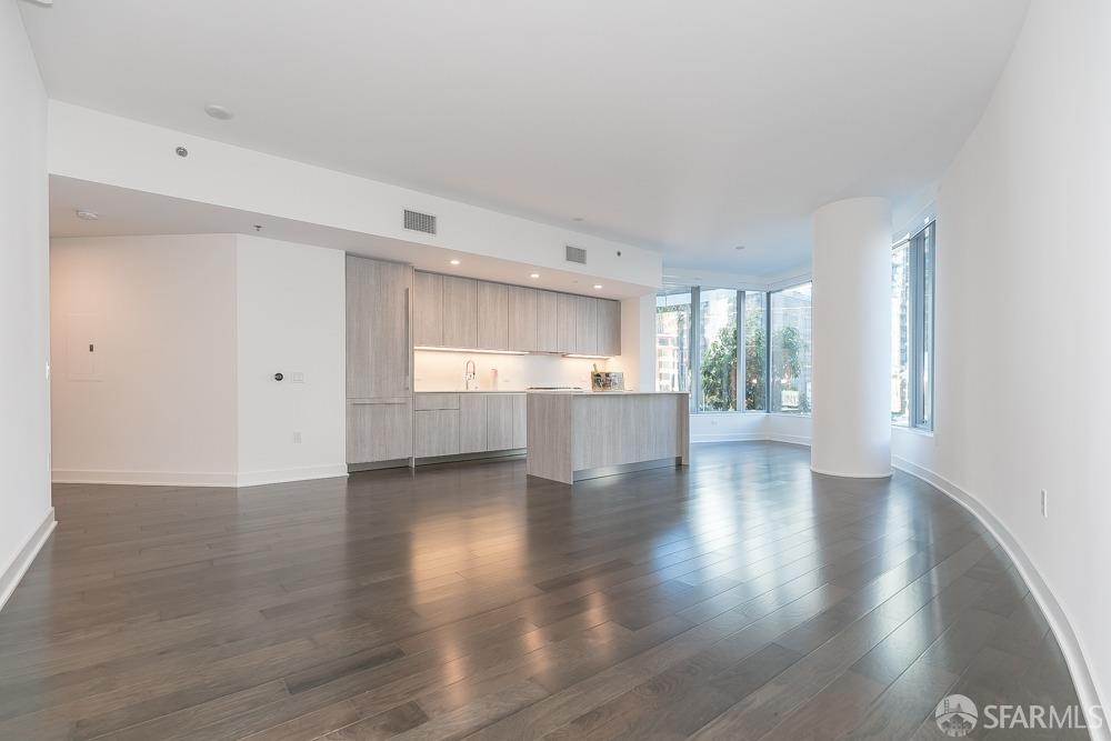 201 Folsom Street Unit: 2B