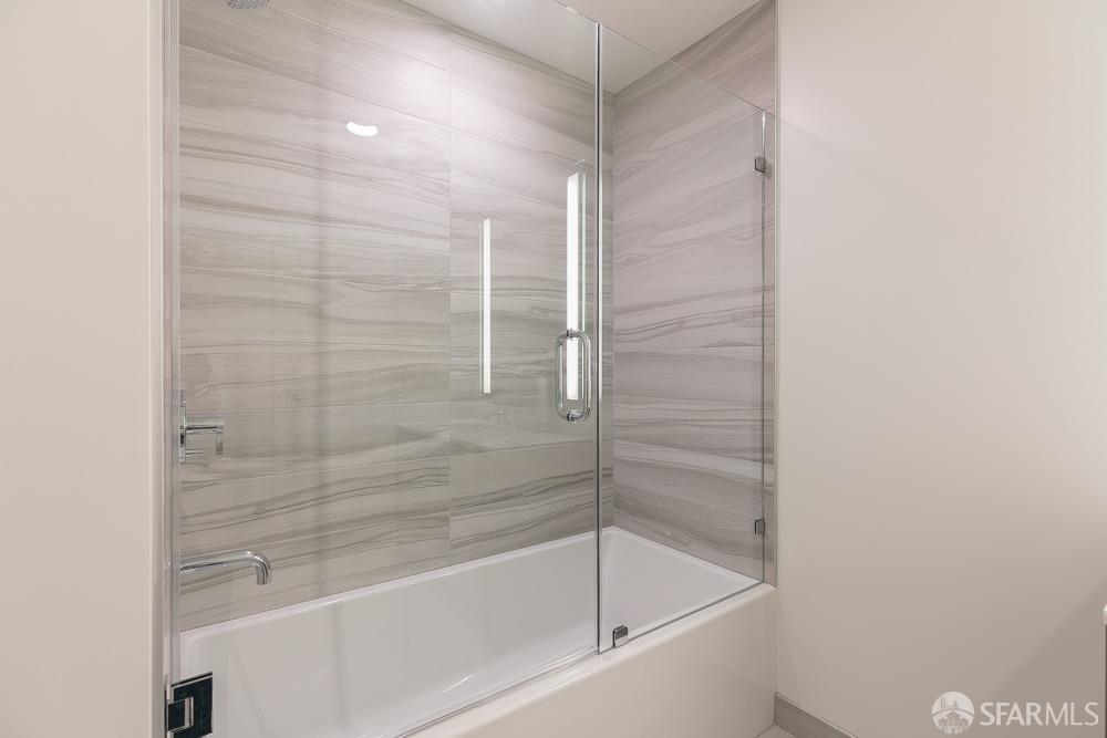 201 Folsom Street Unit: 2B