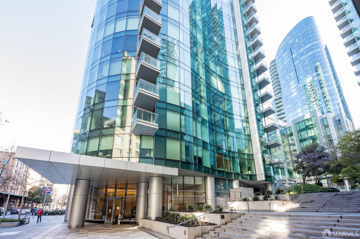 338 Spear Street # 28G