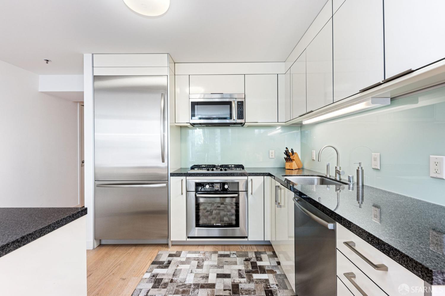 338 Spear Street # 28G