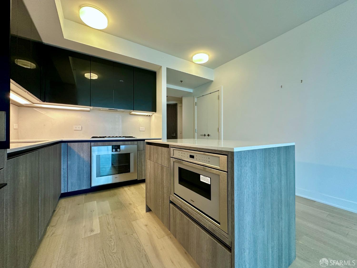 201 Folsom Street # 15D