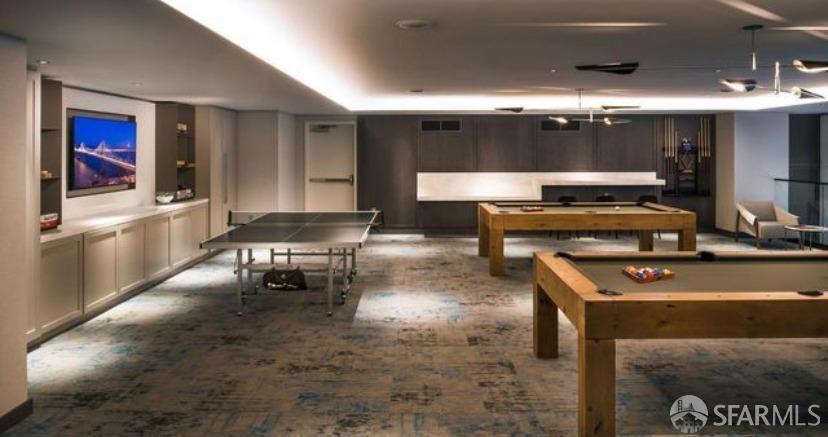 201 Folsom Street # 32E