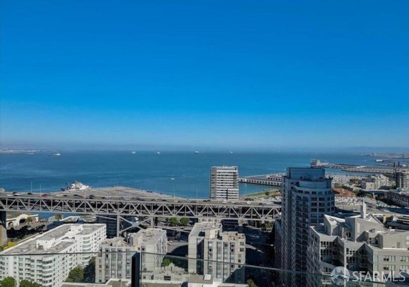 201 Folsom Street # 32E