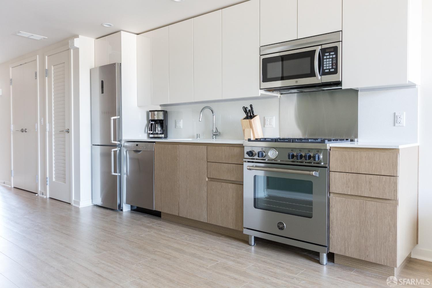 2112 Market Street # 311