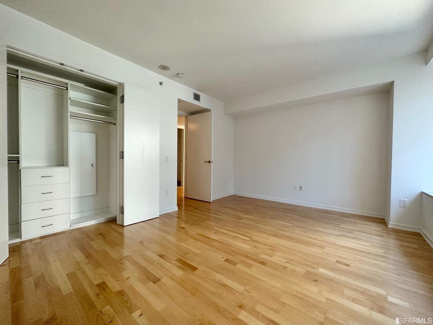 301 Mission Street # 4C