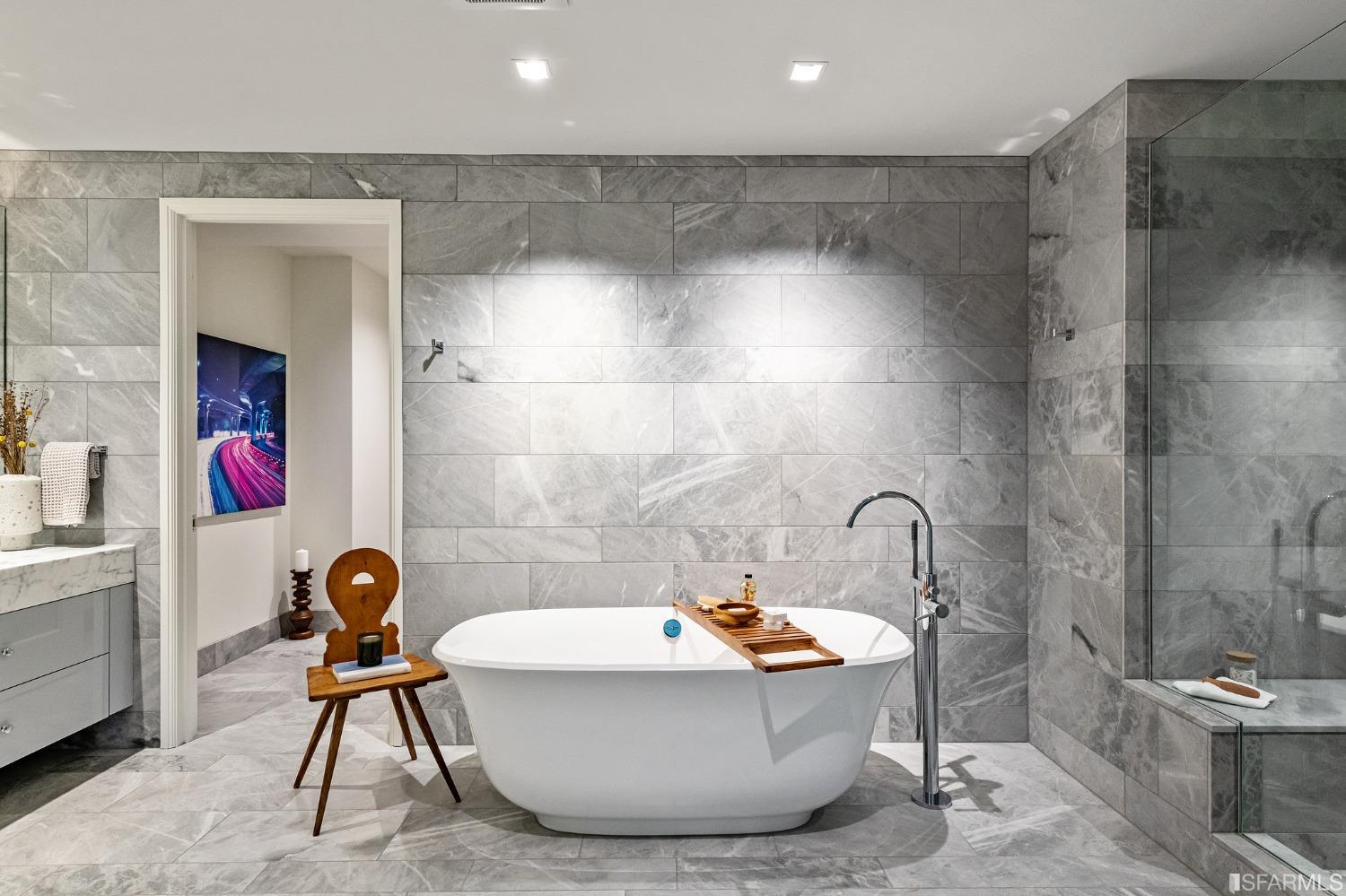 706 Mission Street # 16D