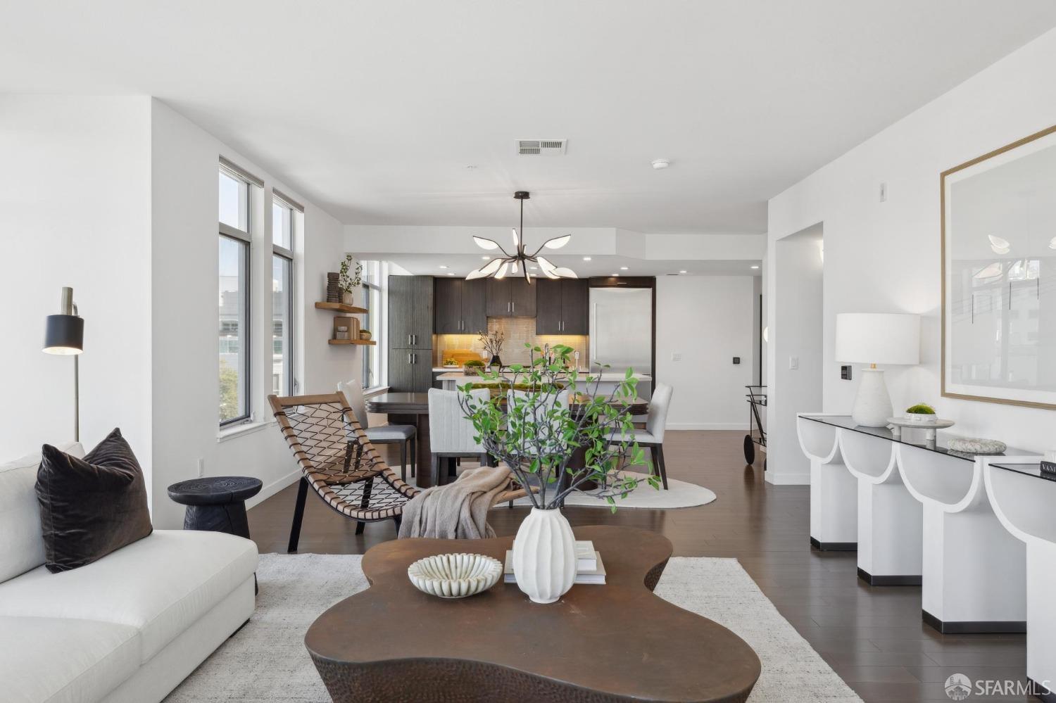 2655 Bush Street # 401