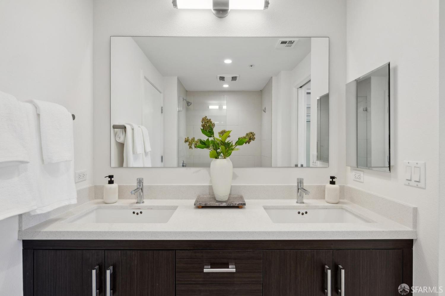 2655 Bush Street # 401