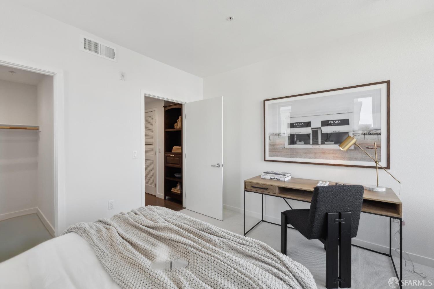 2655 Bush Street # 401