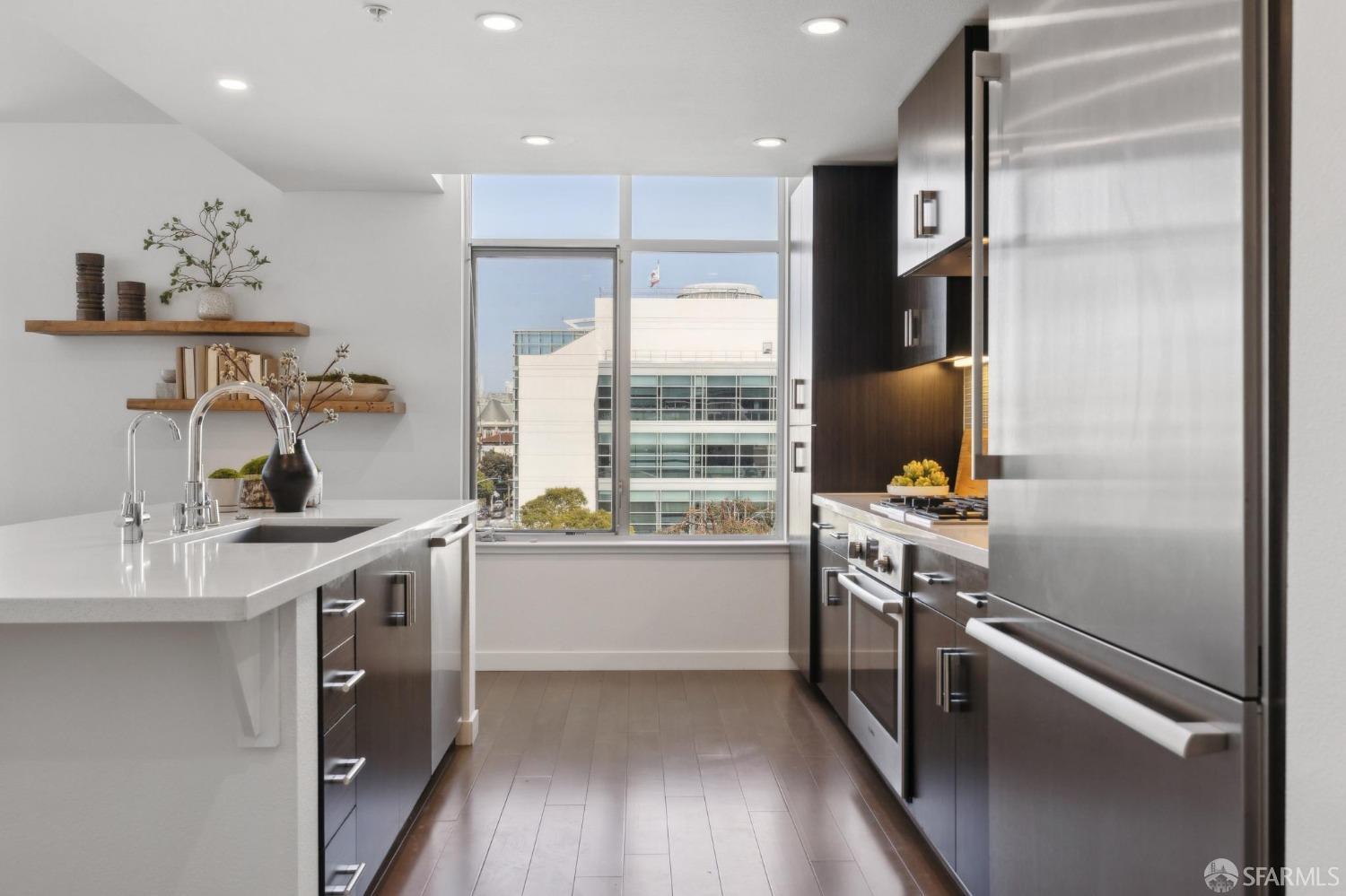 2655 Bush Street # 401