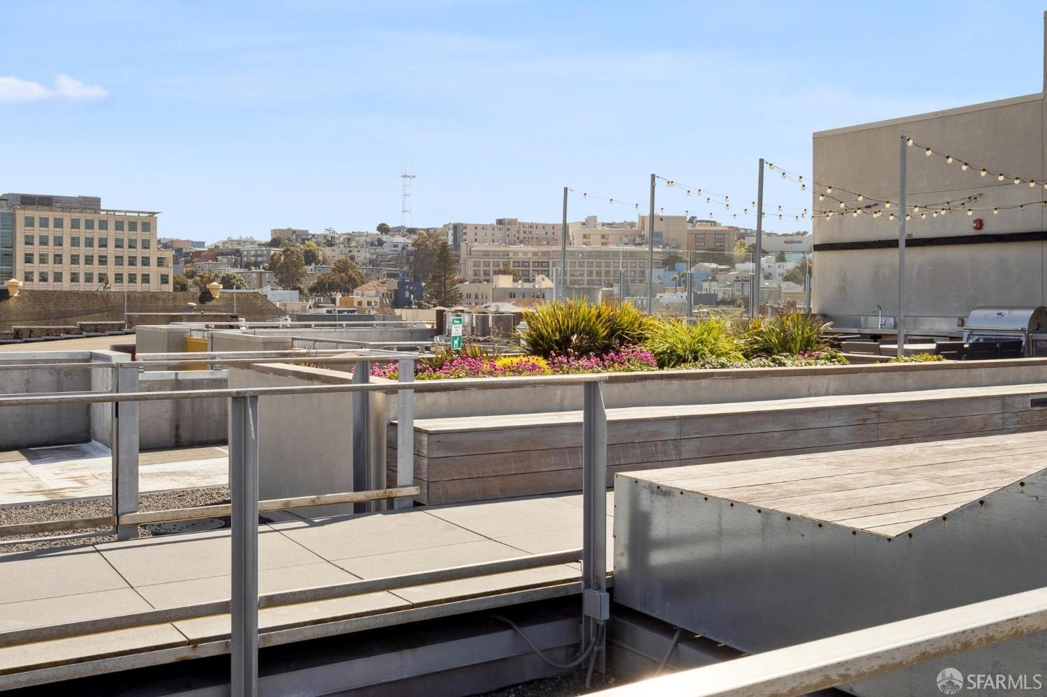 2655 Bush Street # 401