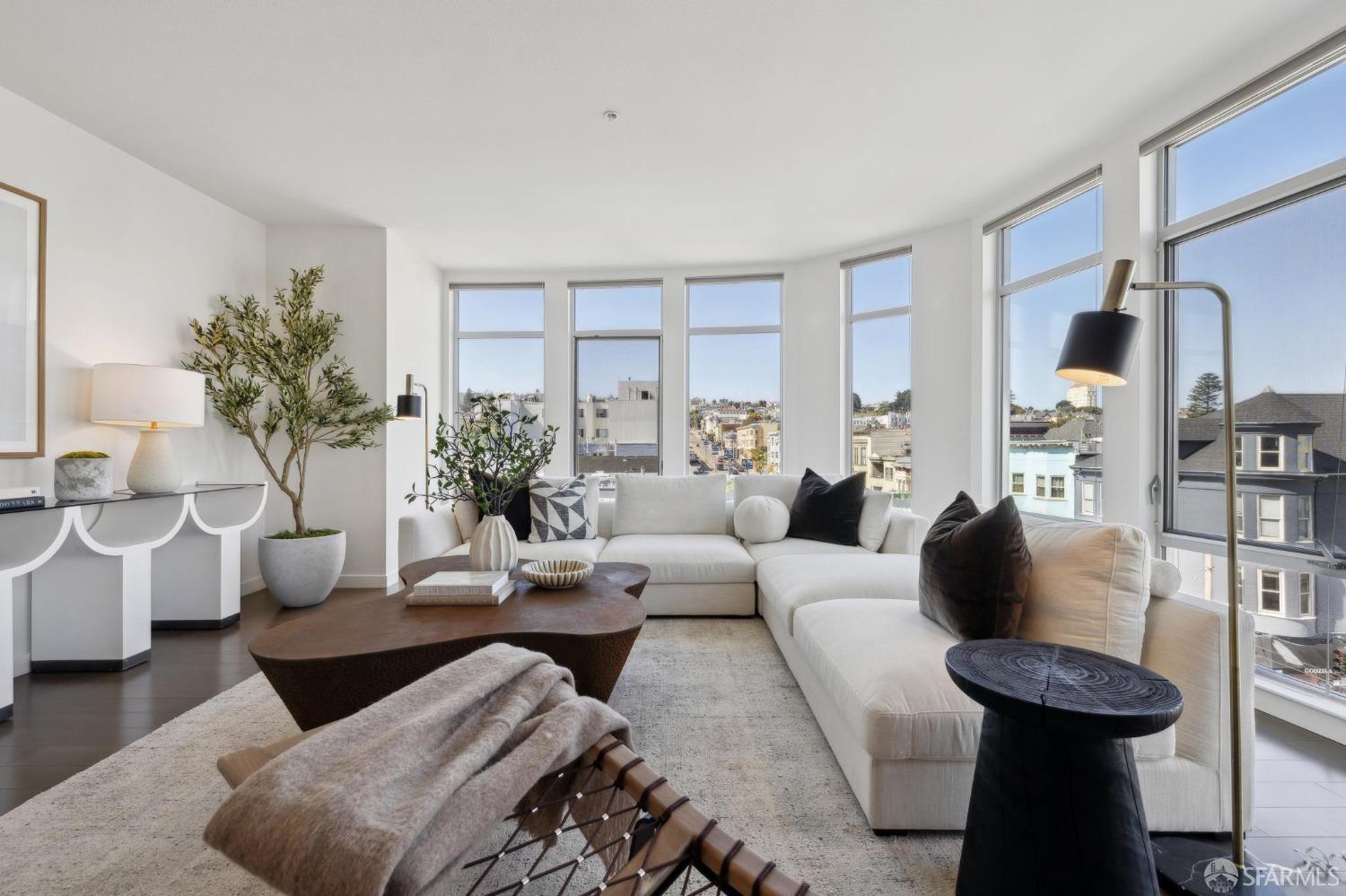 2655 Bush Street # 401