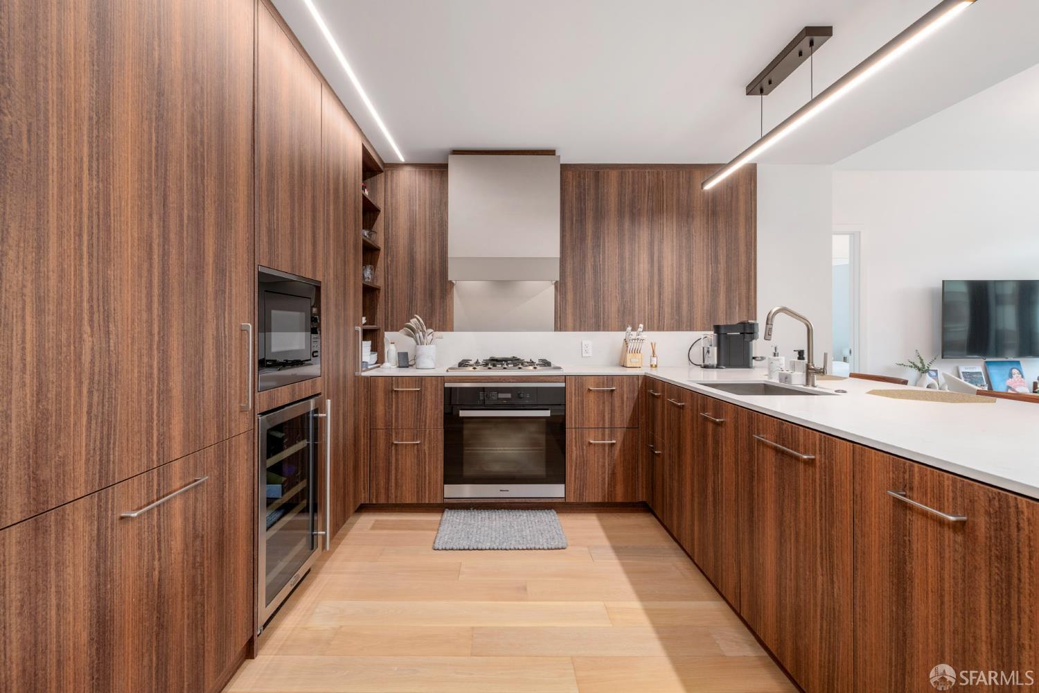 280 Spear Street # 6C