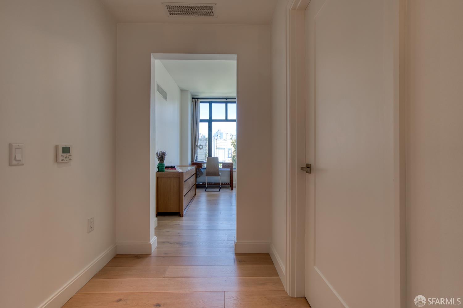 875 California Street # 403