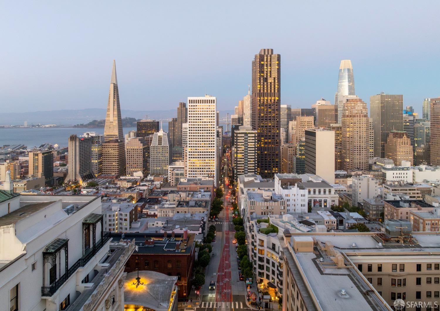 875 California Street # 403