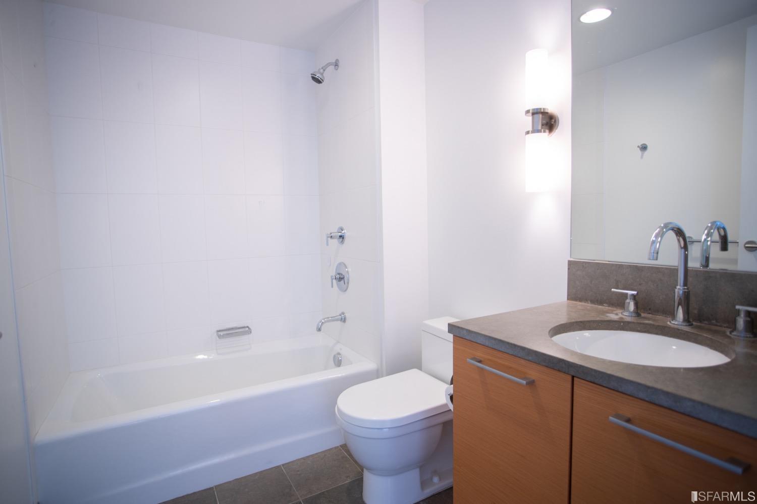 301 Mission Street # 23A