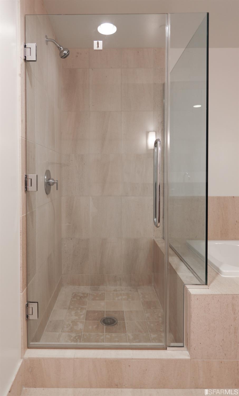 301 Mission Street # 23A