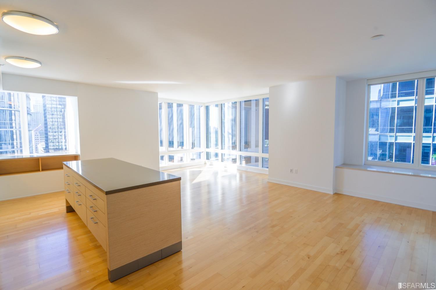 301 Mission Street # 23A