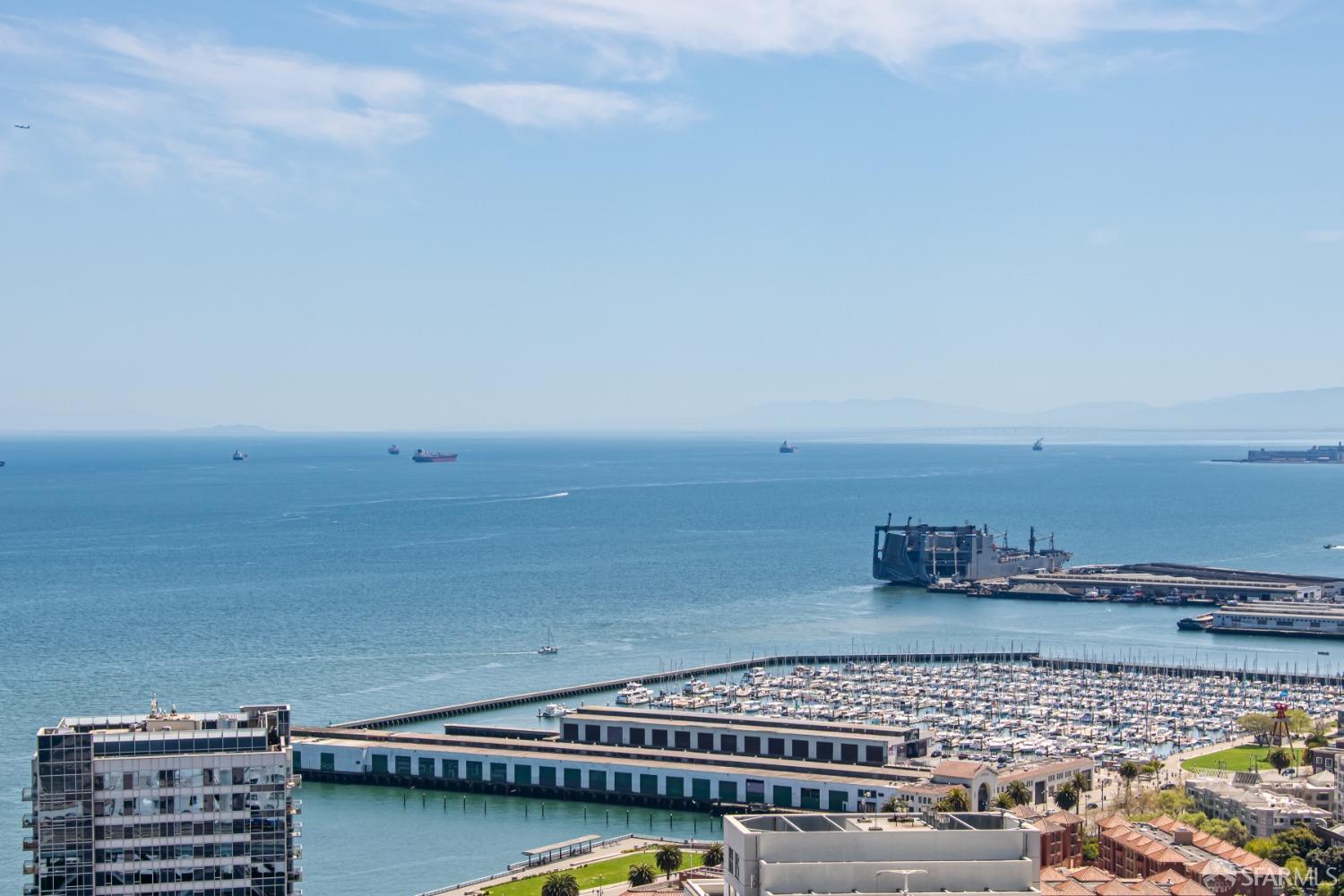 201 Folsom Street # 38E