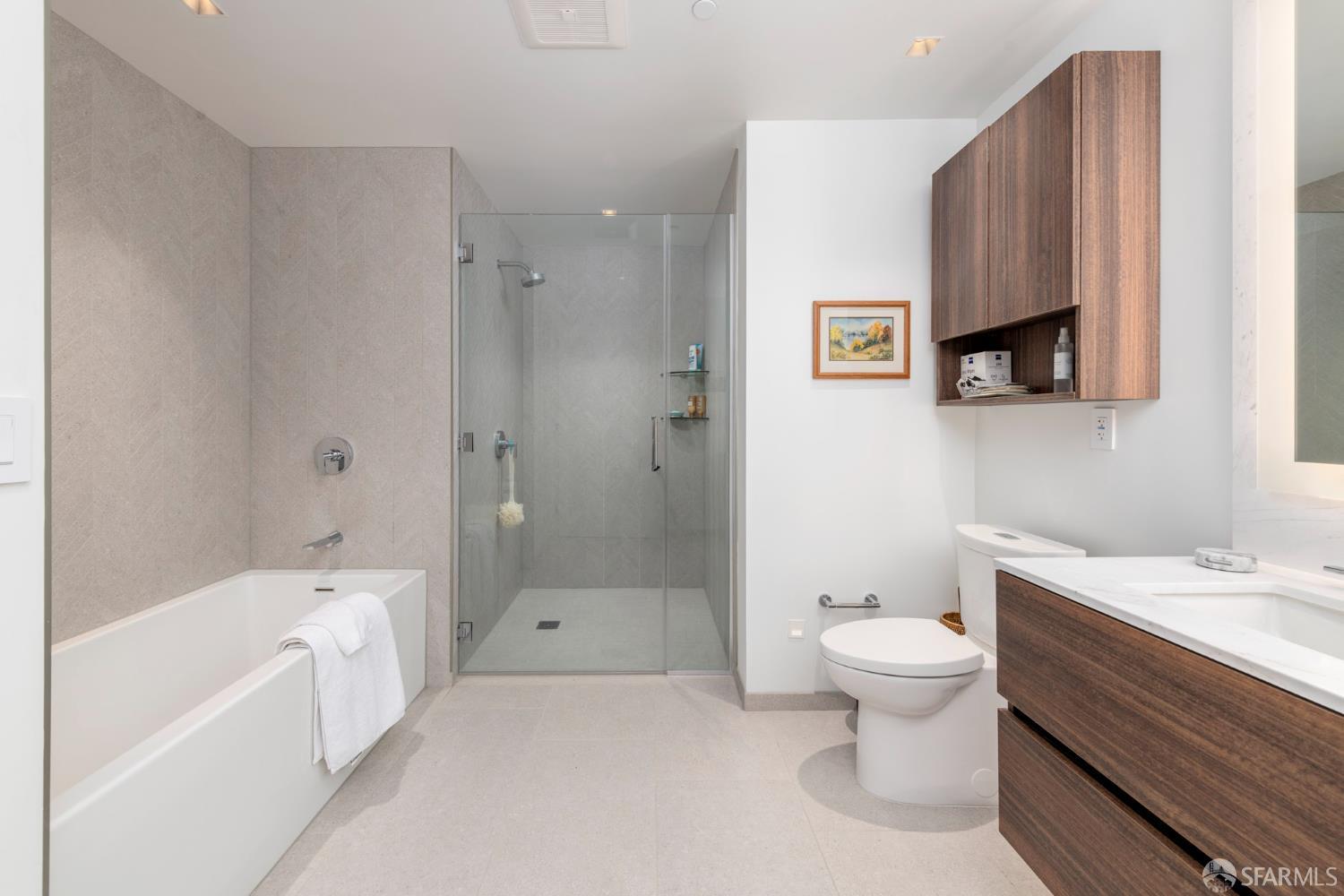 280 Spear Street # 30G